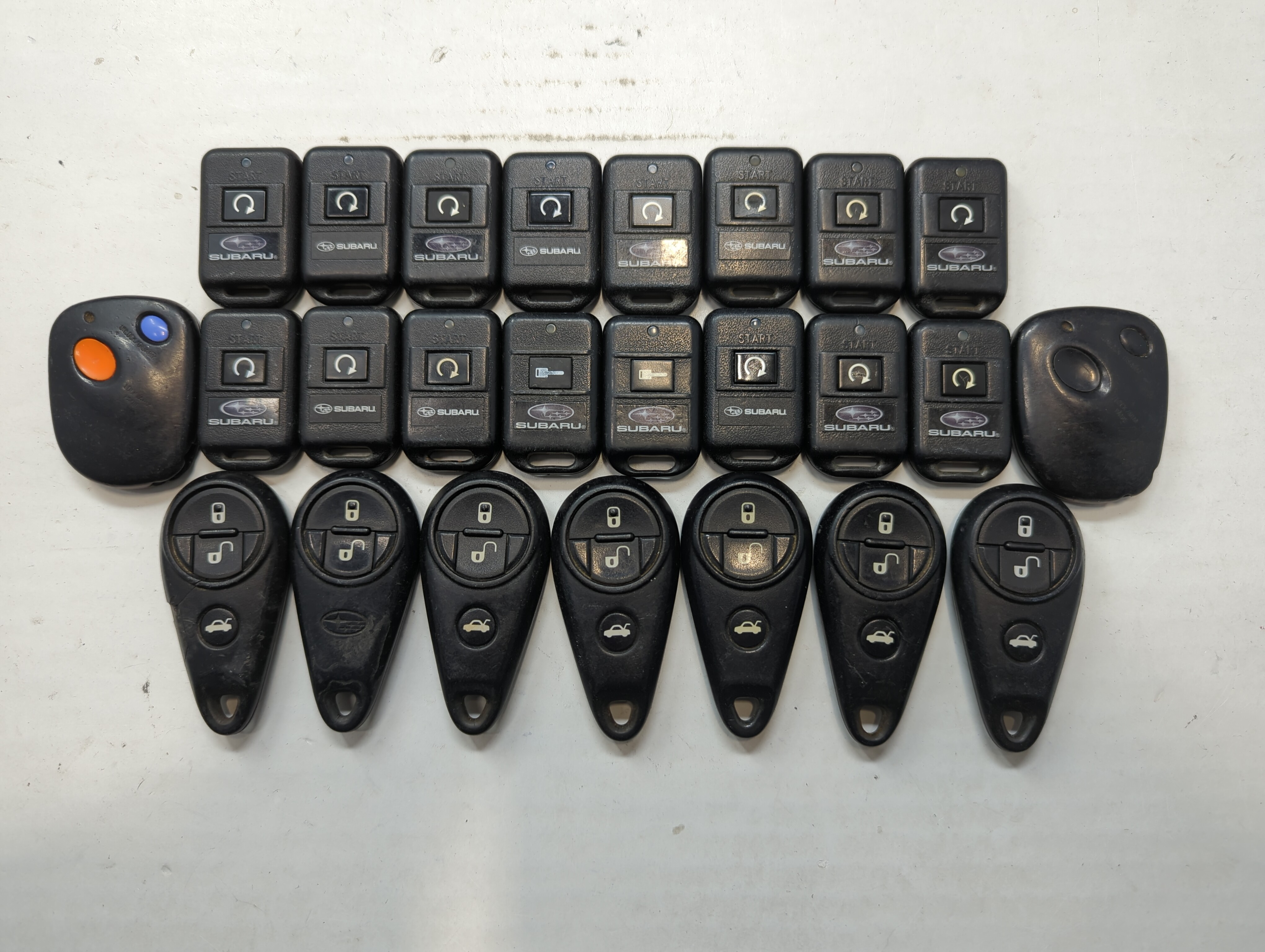 Lot of 25 Subaru Keyless Entry Remote Fob CWTWB1U819 | NHVWB1U711 757545 - Oemusedautoparts1.com