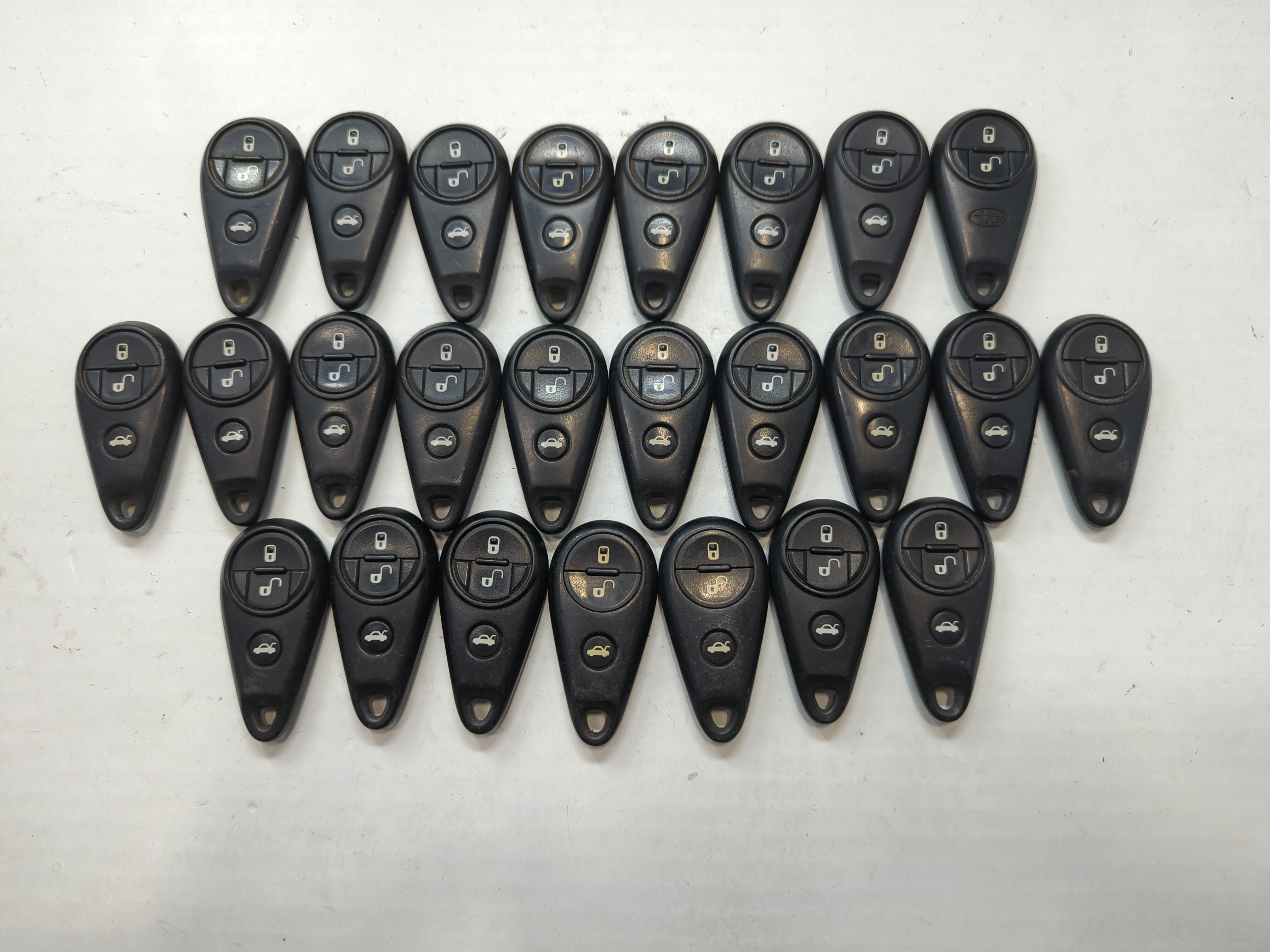 Lot of 25 Subaru Keyless Entry Remote Fob CWTWB1U819 | NHVWB1U711 757546 - Oemusedautoparts1.com