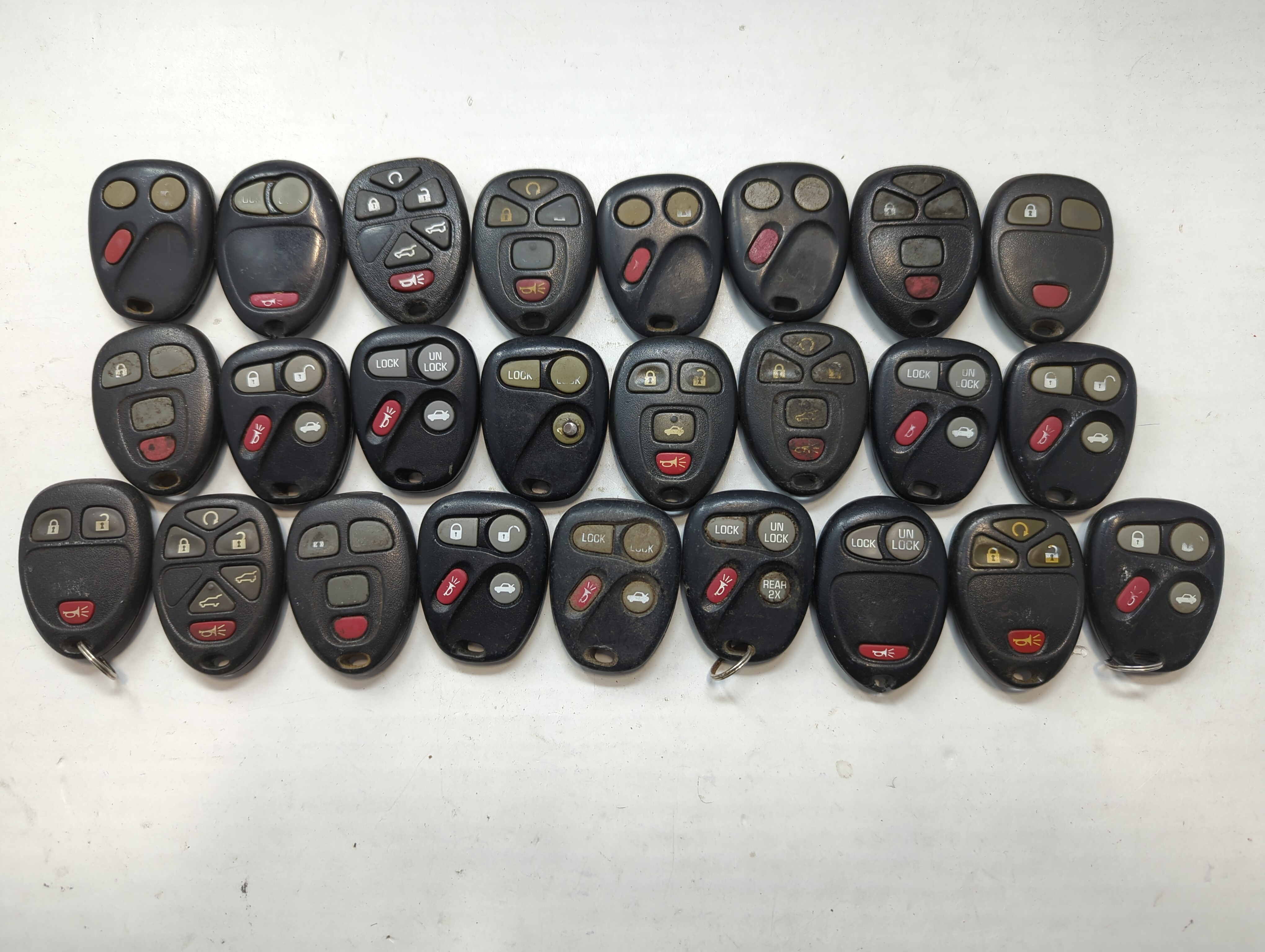 Lot of 25 Chevrolet Keyless Entry Remote Fob MIXED FCC IDS MIXED PART 757779 - Oemusedautoparts1.com