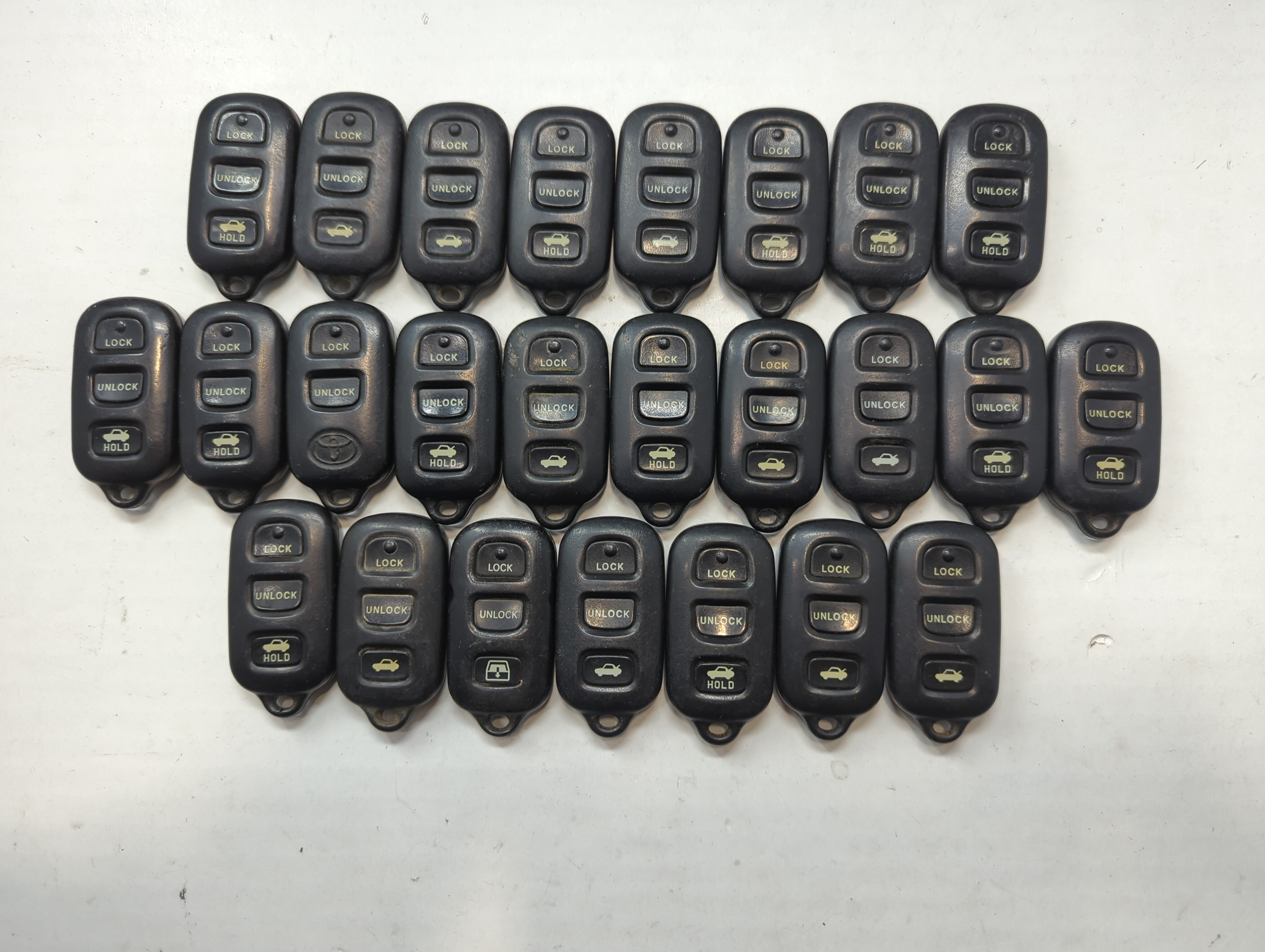 Lot of 25 Toyota Keyless Entry Remote Fob GQ43VT14T 757860 - Oemusedautoparts1.com