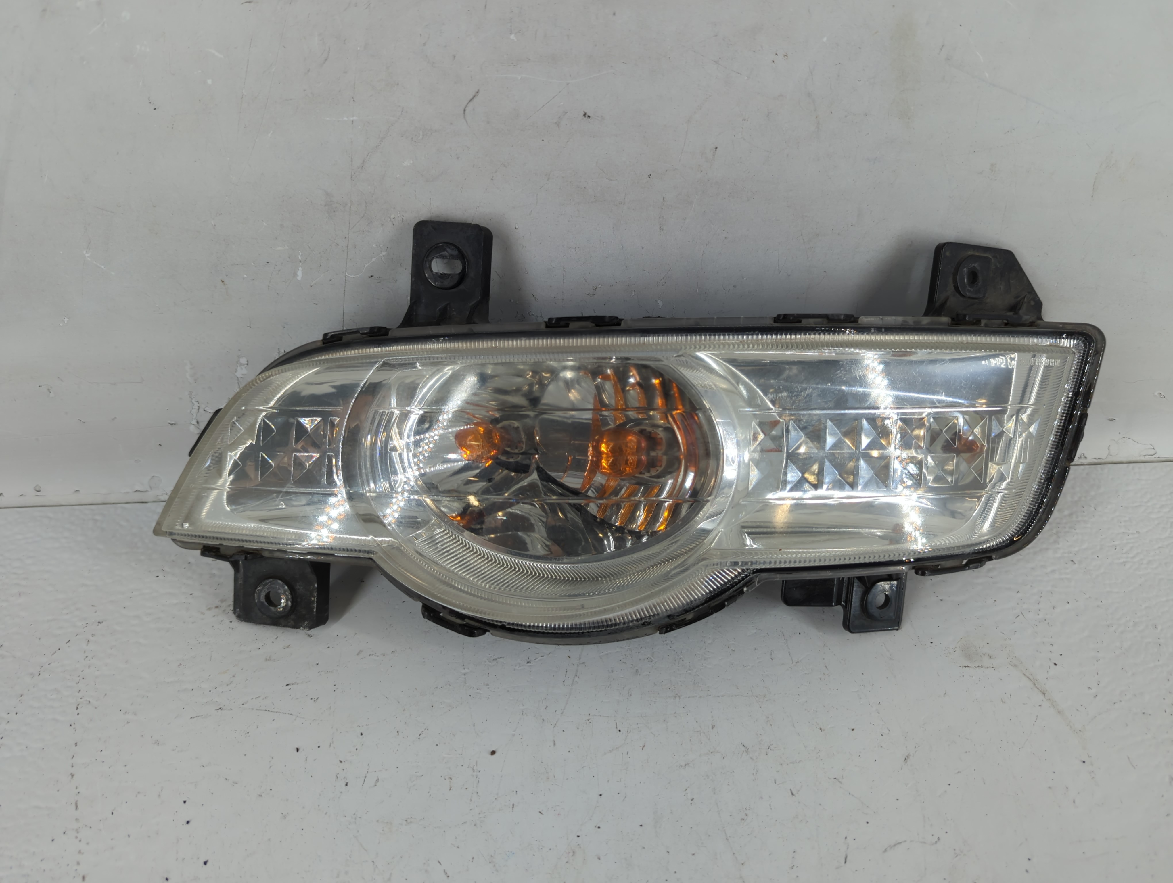 2009 Chevrolet Traverse Driver Left Oem Front Light Lamp 757895 - Oemusedautoparts1.com