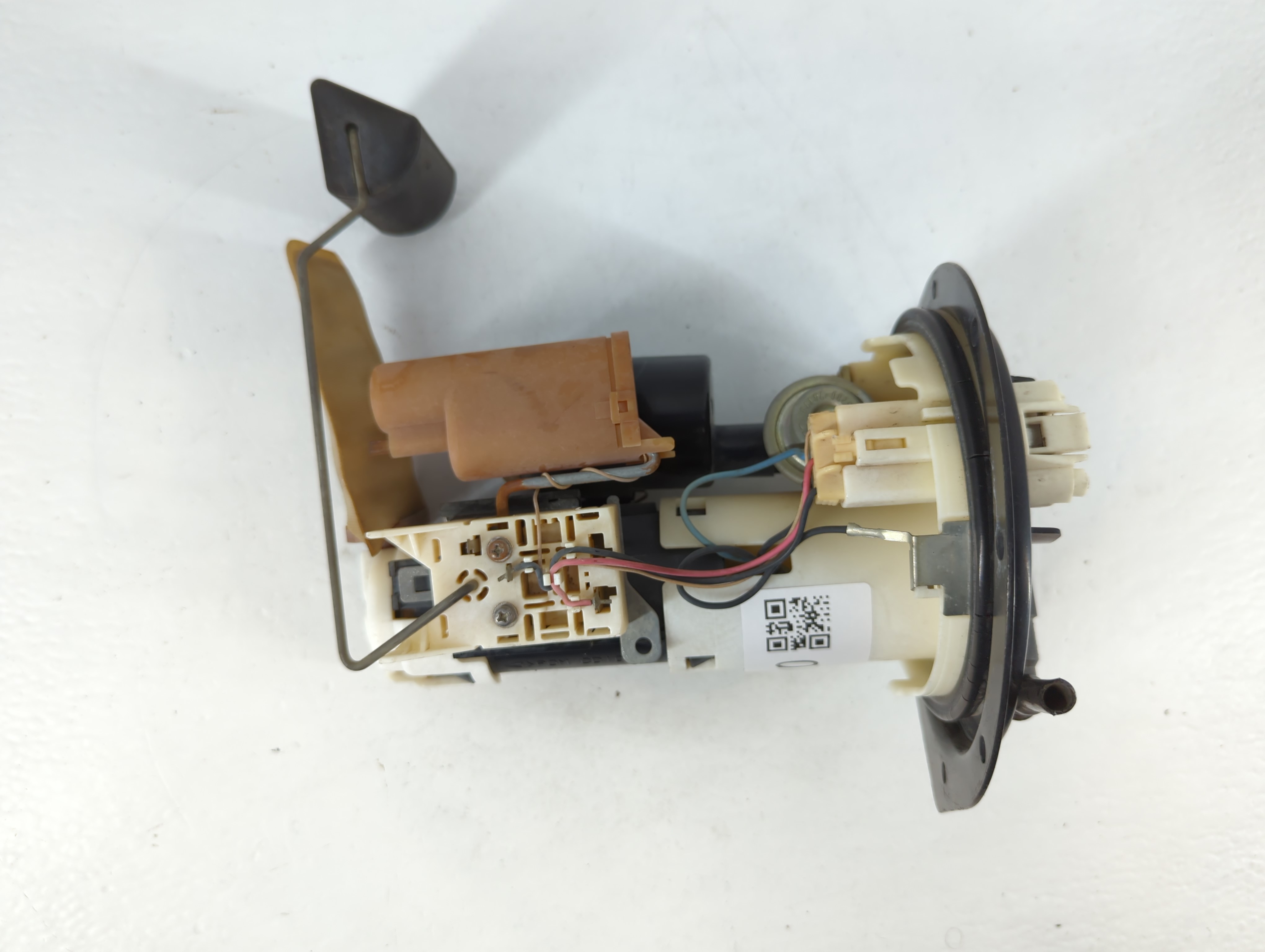 2002-2004 Chevrolet Tahoe Electrical Gas Fuel Pump Assembly 758020 - Oemusedautoparts1.com
