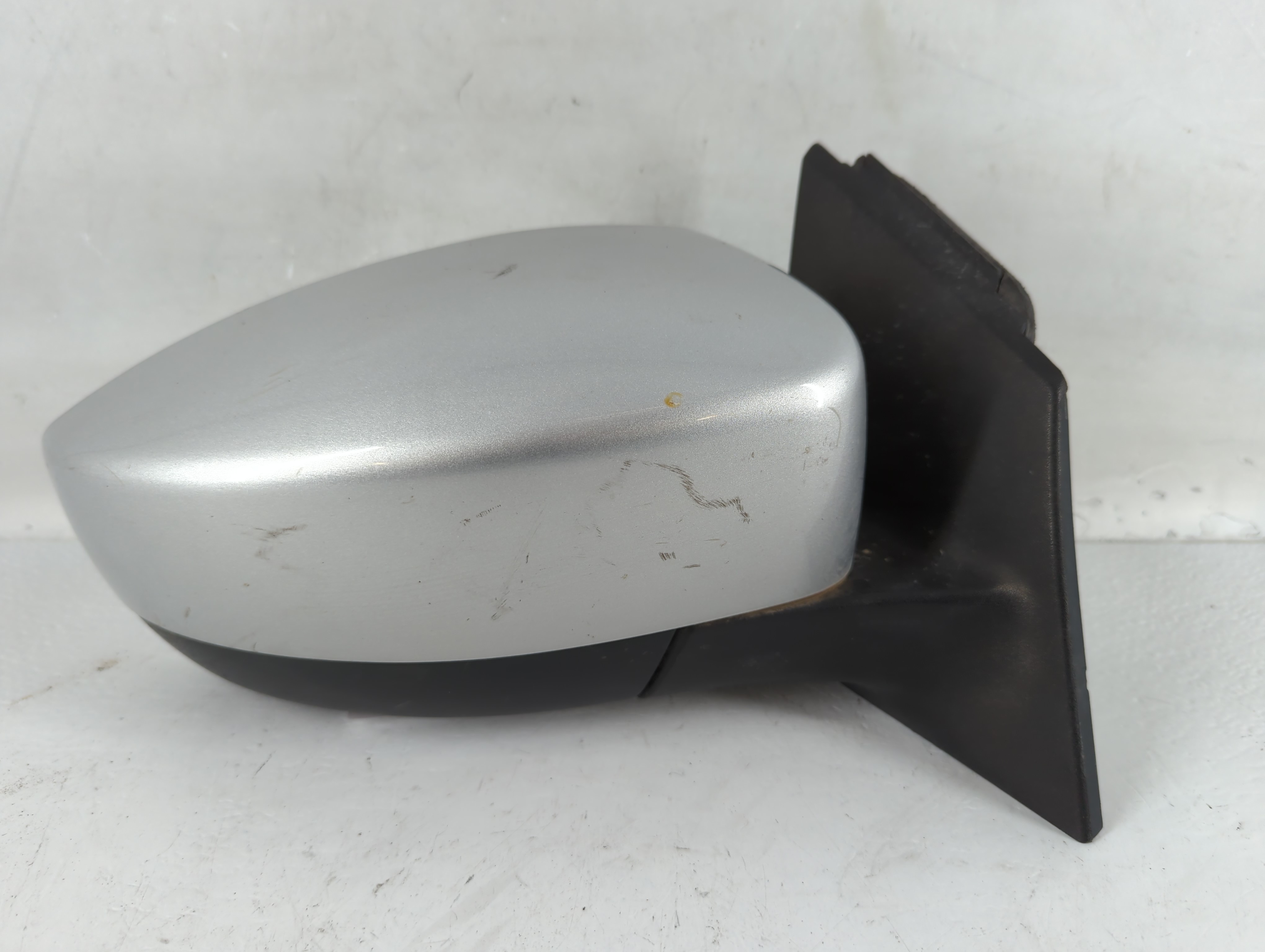 2018 Ford Focus Passenger Right Side View Power Door Mirror Grey 758281 - Oemusedautoparts1.com