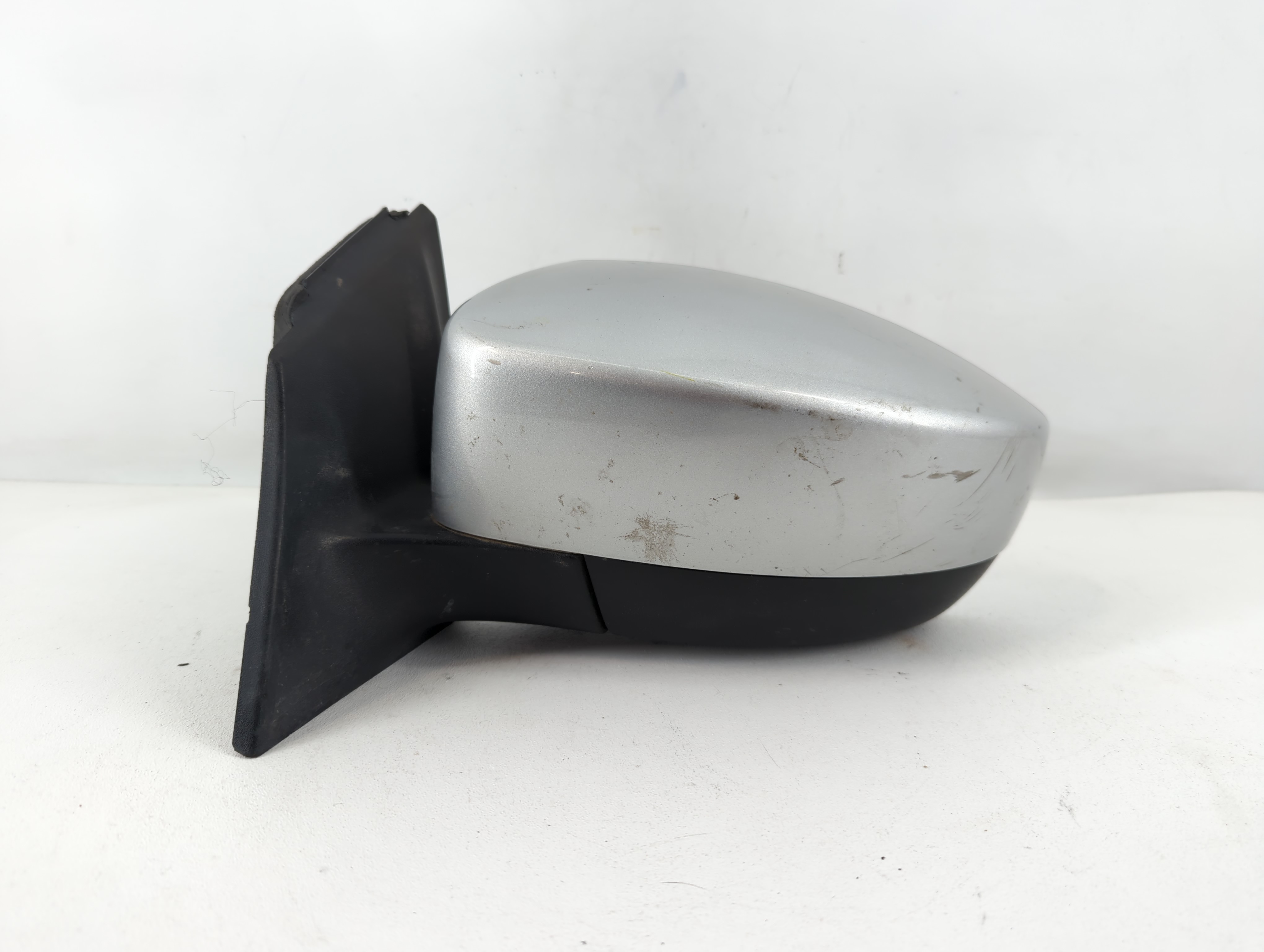 2018 Ford Focus Driver Left Side View Power Door Mirror Grey 758346 - Oemusedautoparts1.com