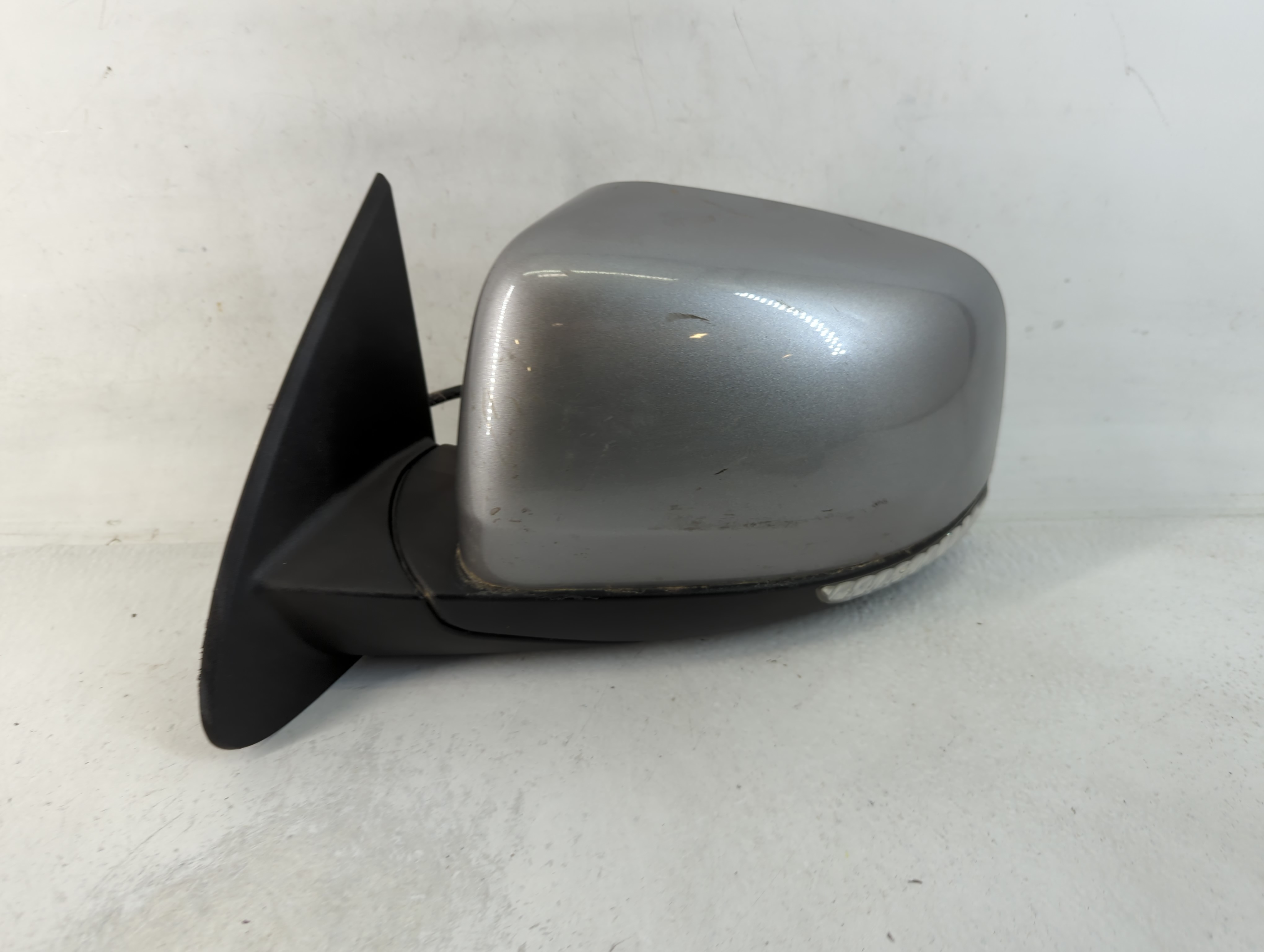 2016 Dodge Durango Driver Left Side View Power Door Mirror Grey 758456 - Oemusedautoparts1.com