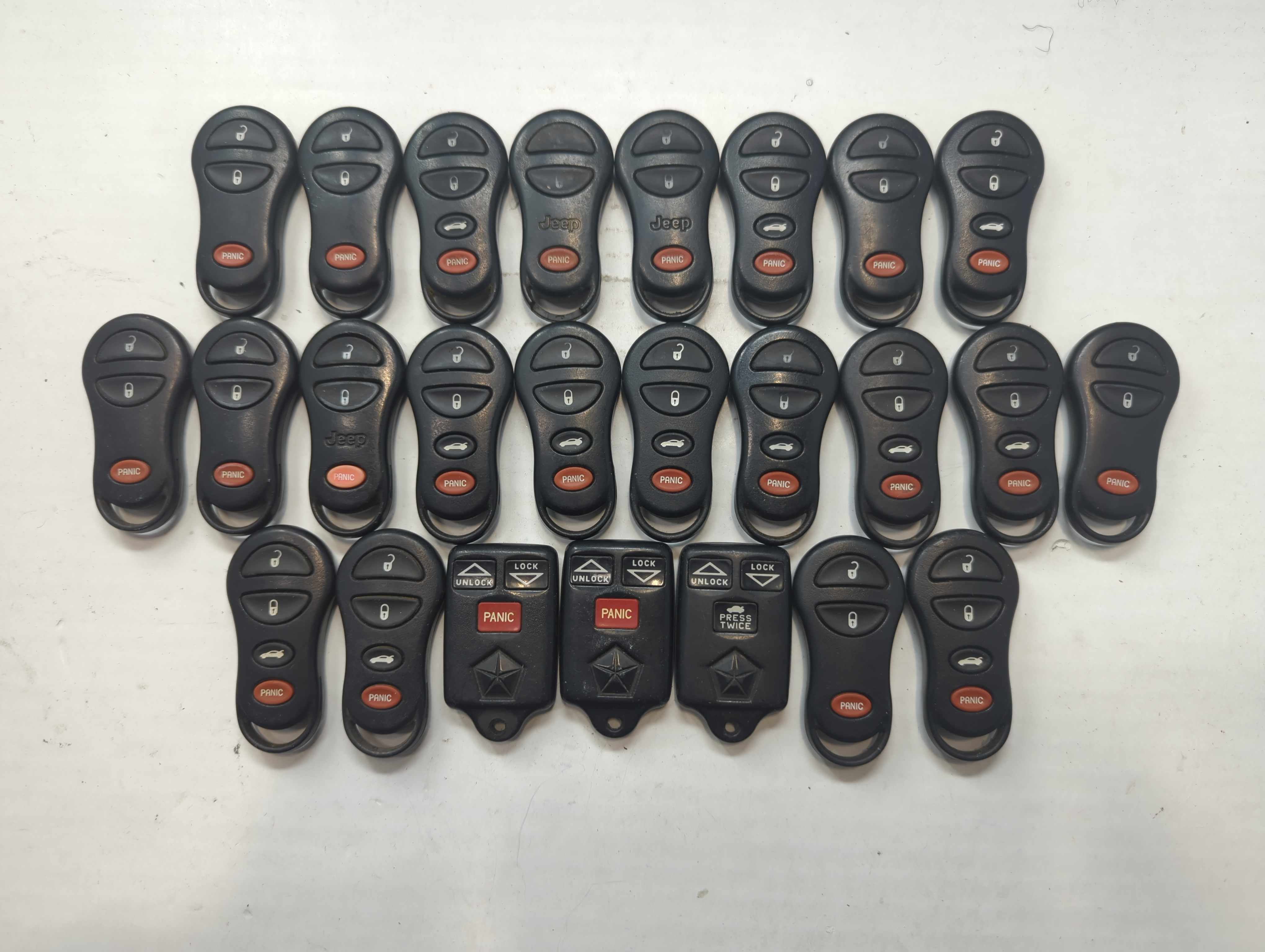 Lot of 25 Dodge Keyless Entry Remote Fob MIXED FCC IDS MIXED PART NUMBERS 758940 - Oemusedautoparts1.com