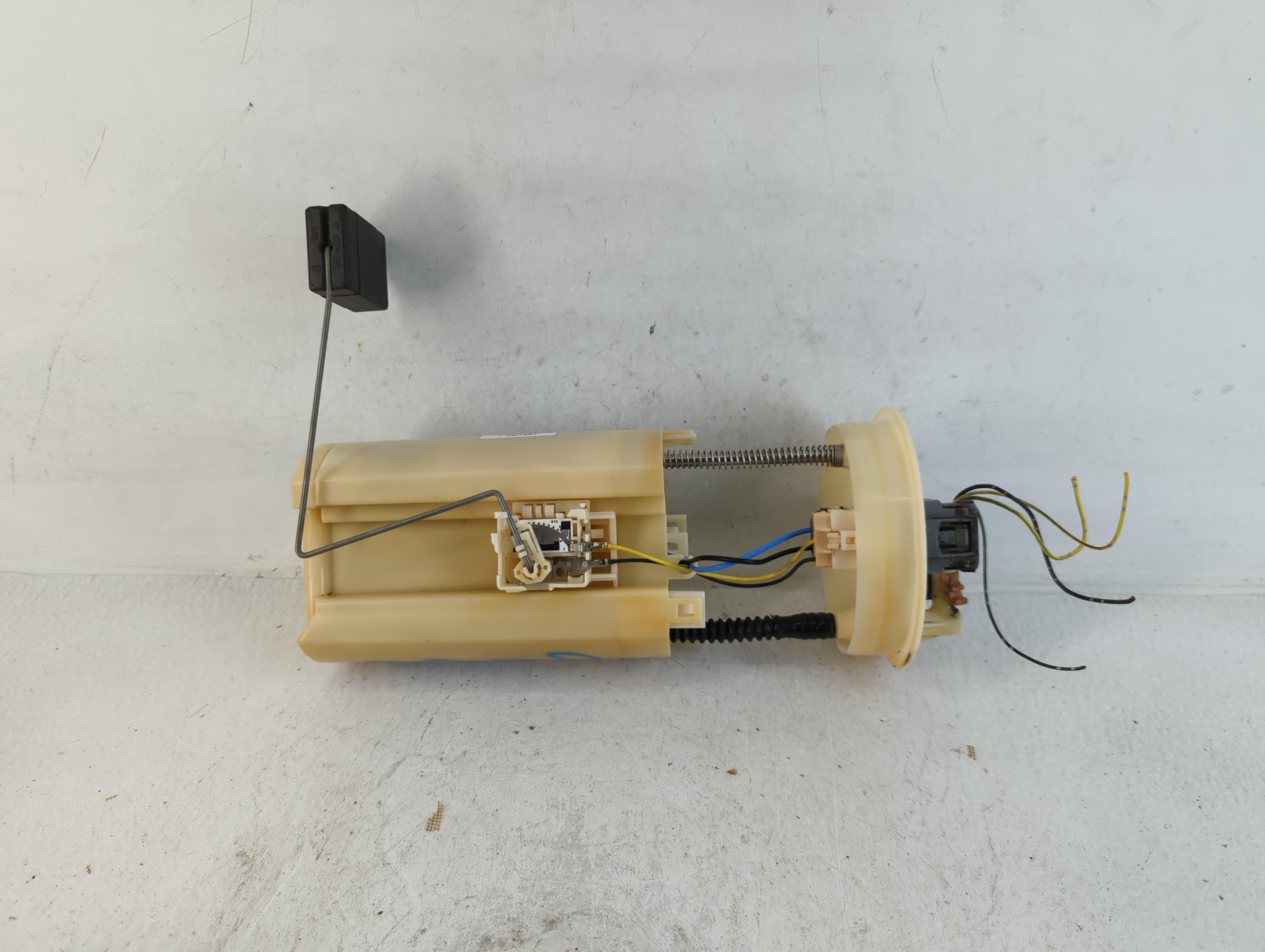 Picture of 2003-2007 Honda Accord Electrical Gas Fuel Pump Assembly 758963