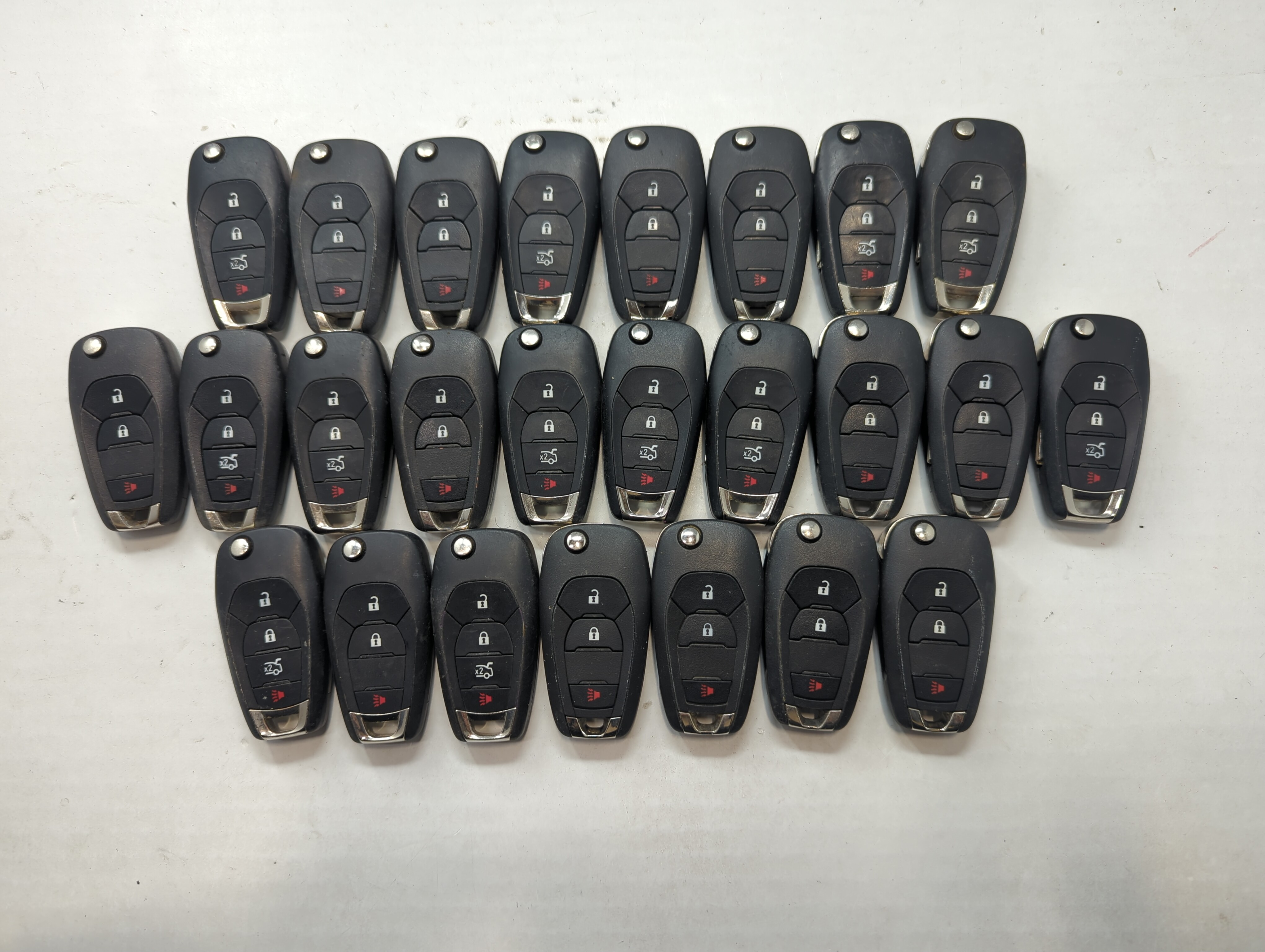 Lot of 25 Chevrolet Keyless Entry Remote Fob MIXED FCC IDS MIXED PART 759029 - Oemusedautoparts1.com
