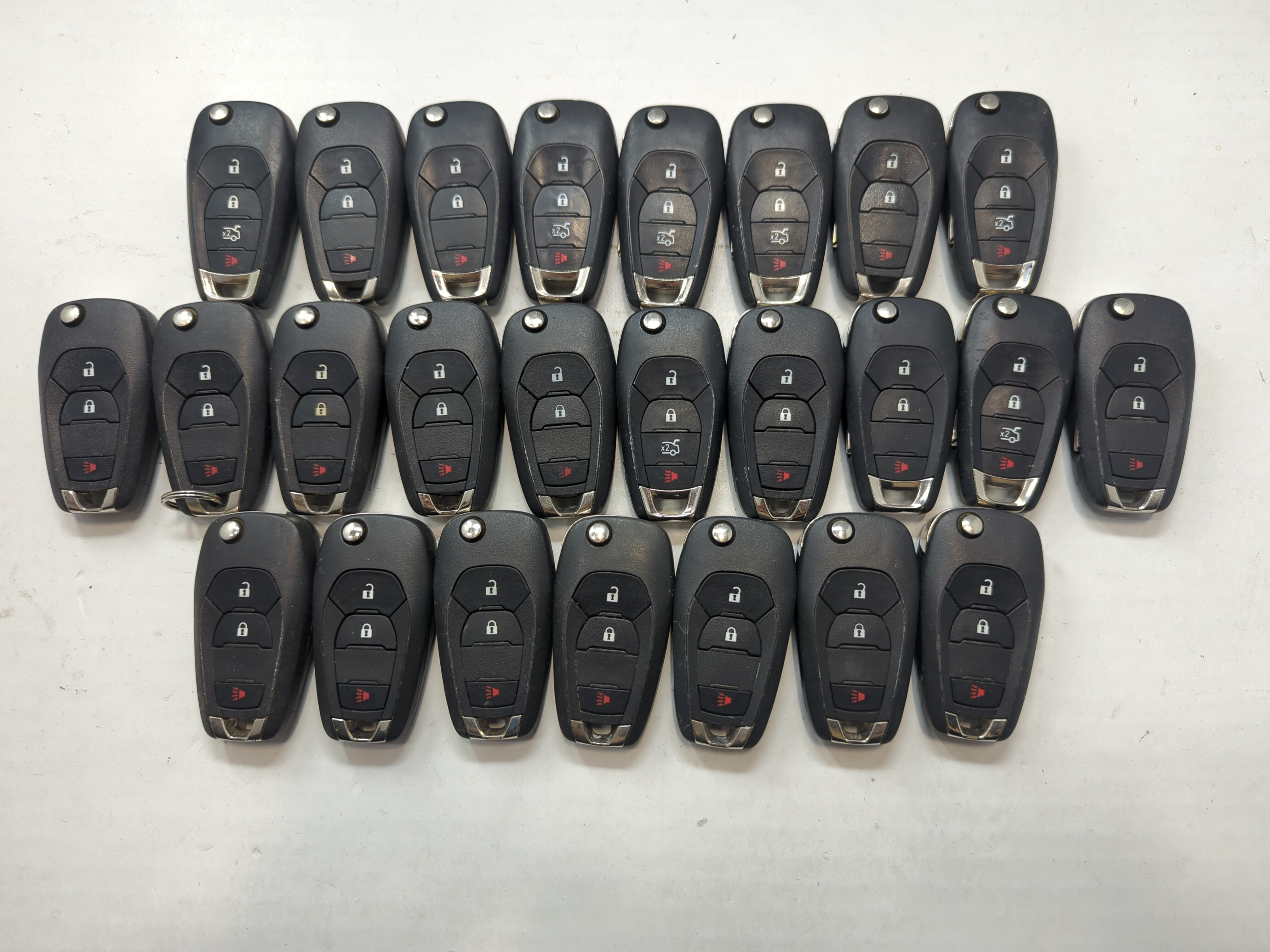 Lot of 25 Chevrolet Keyless Entry Remote Fob MIXED FCC IDS MIXED PART 759030 - Oemusedautoparts1.com