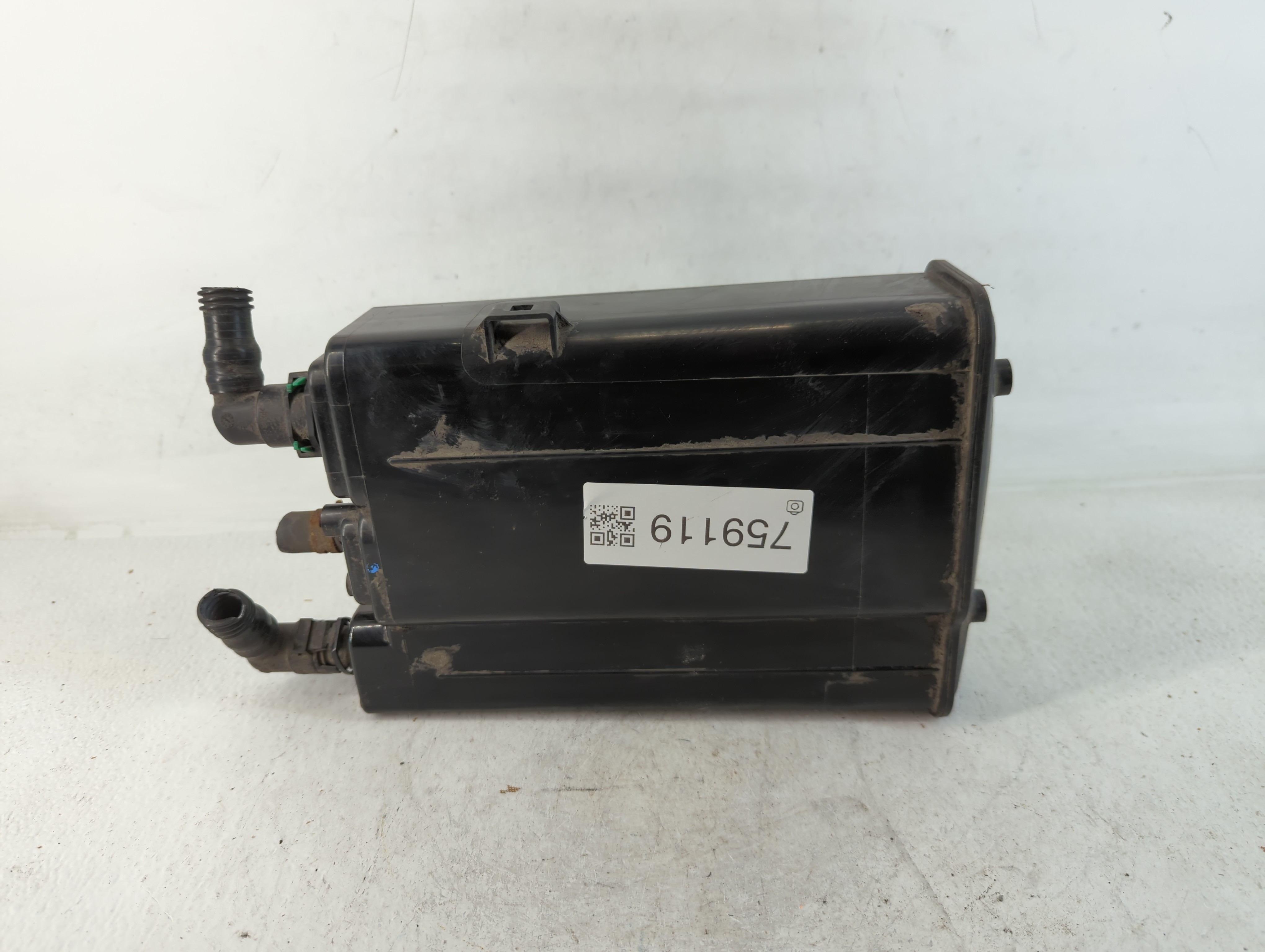2015 Toyota Prius Fuel Vapor Charcoal Canister 759119 - Oemusedautoparts1.com