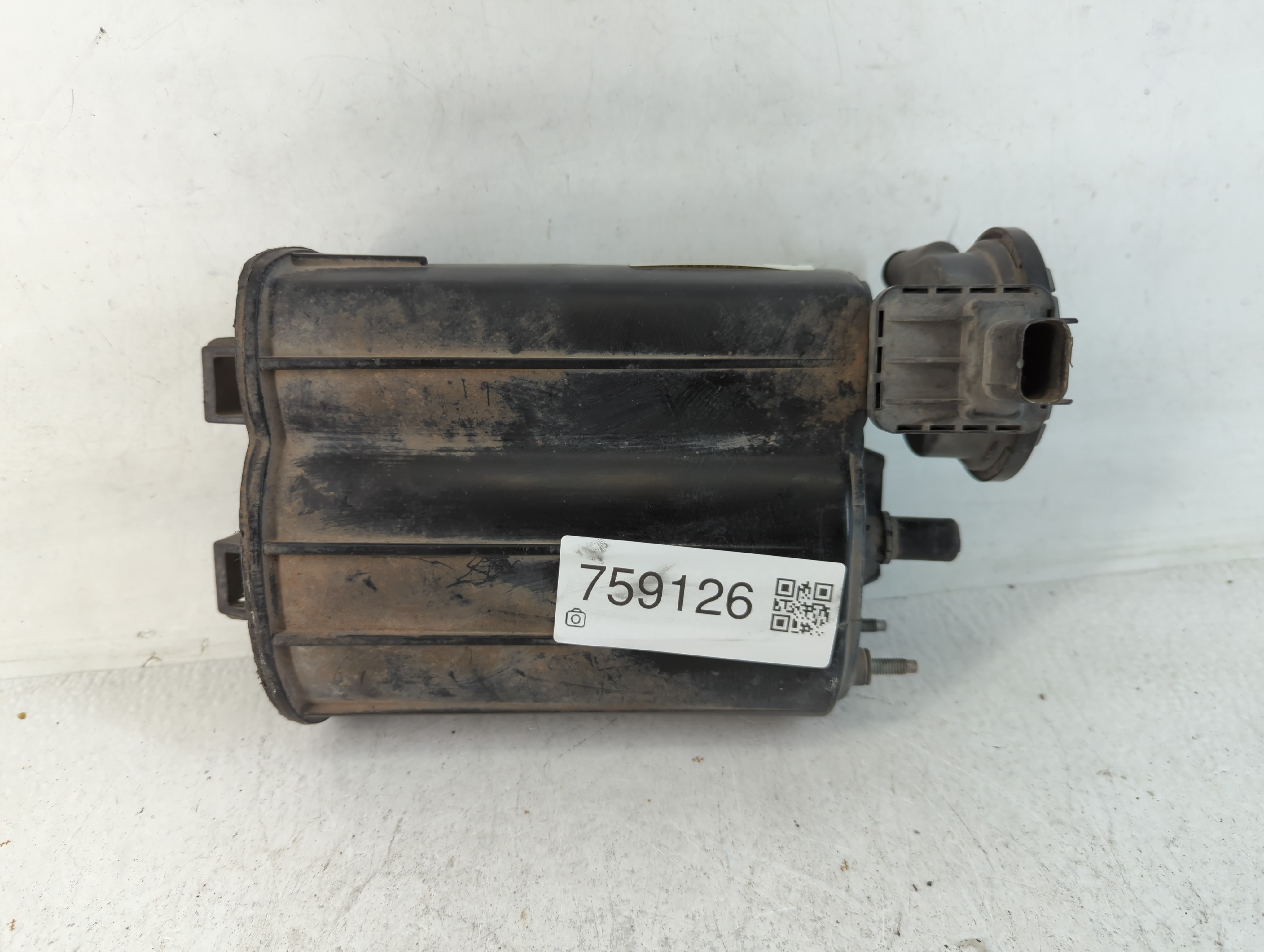 2004 Dodge Durango Fuel Vapor Charcoal Canister 759126 - Oemusedautoparts1.com