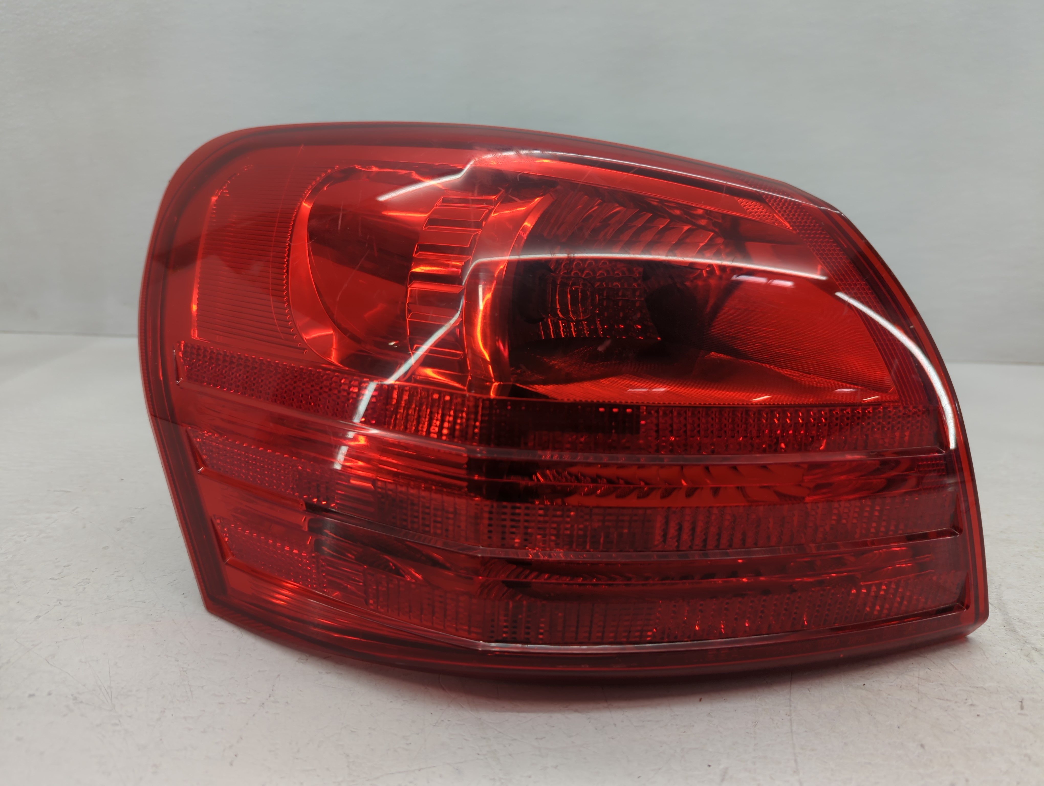 2008-2015 Nissan Rogue Driver Left Side Tail Light Taillight Oem 759160 - Oemusedautoparts1.com