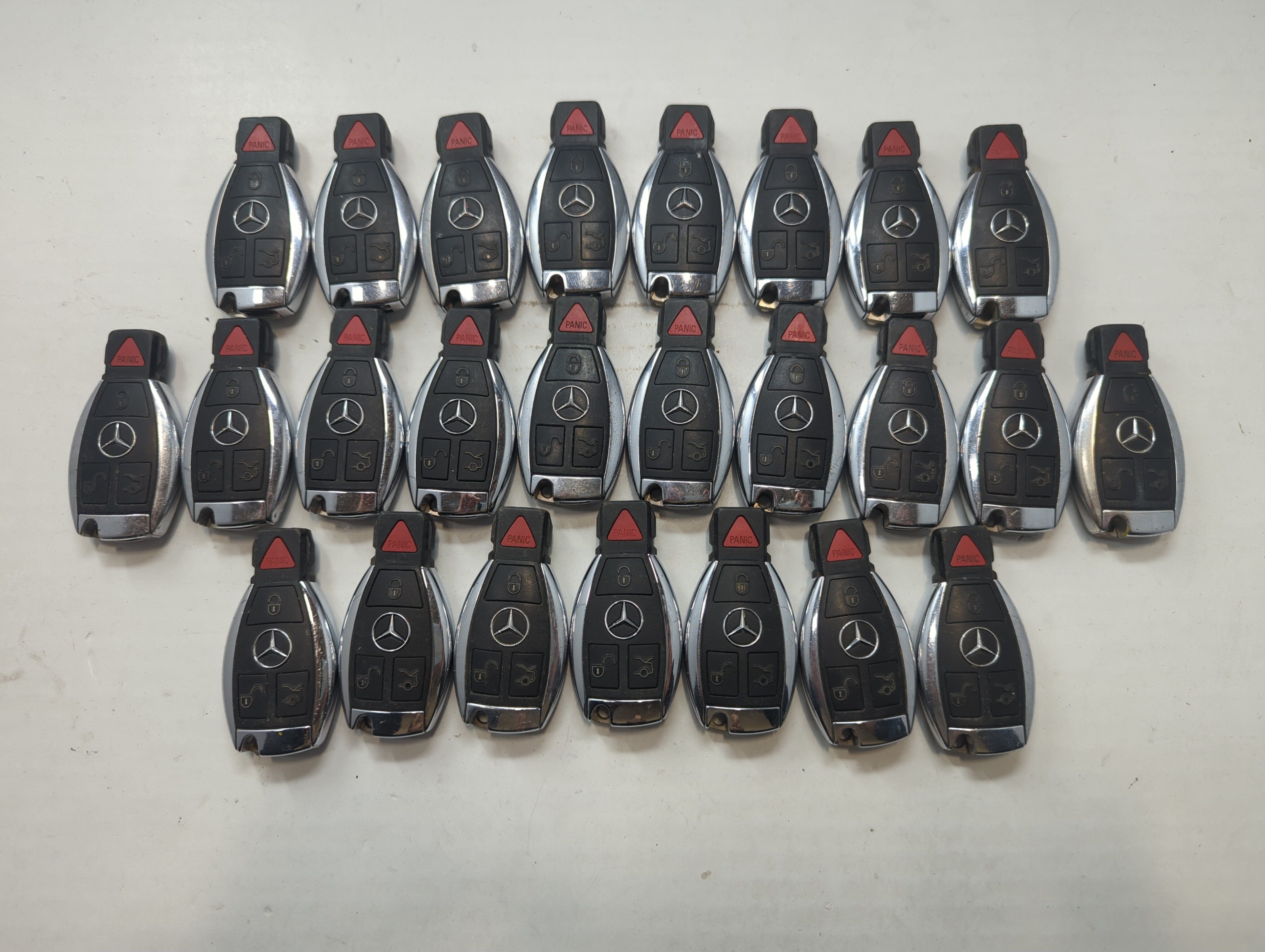 Lot of 25 Mercedes-Benz Keyless Entry Remote Fob IYZDC11 | IYZDC12K 759219 - Oemusedautoparts1.com