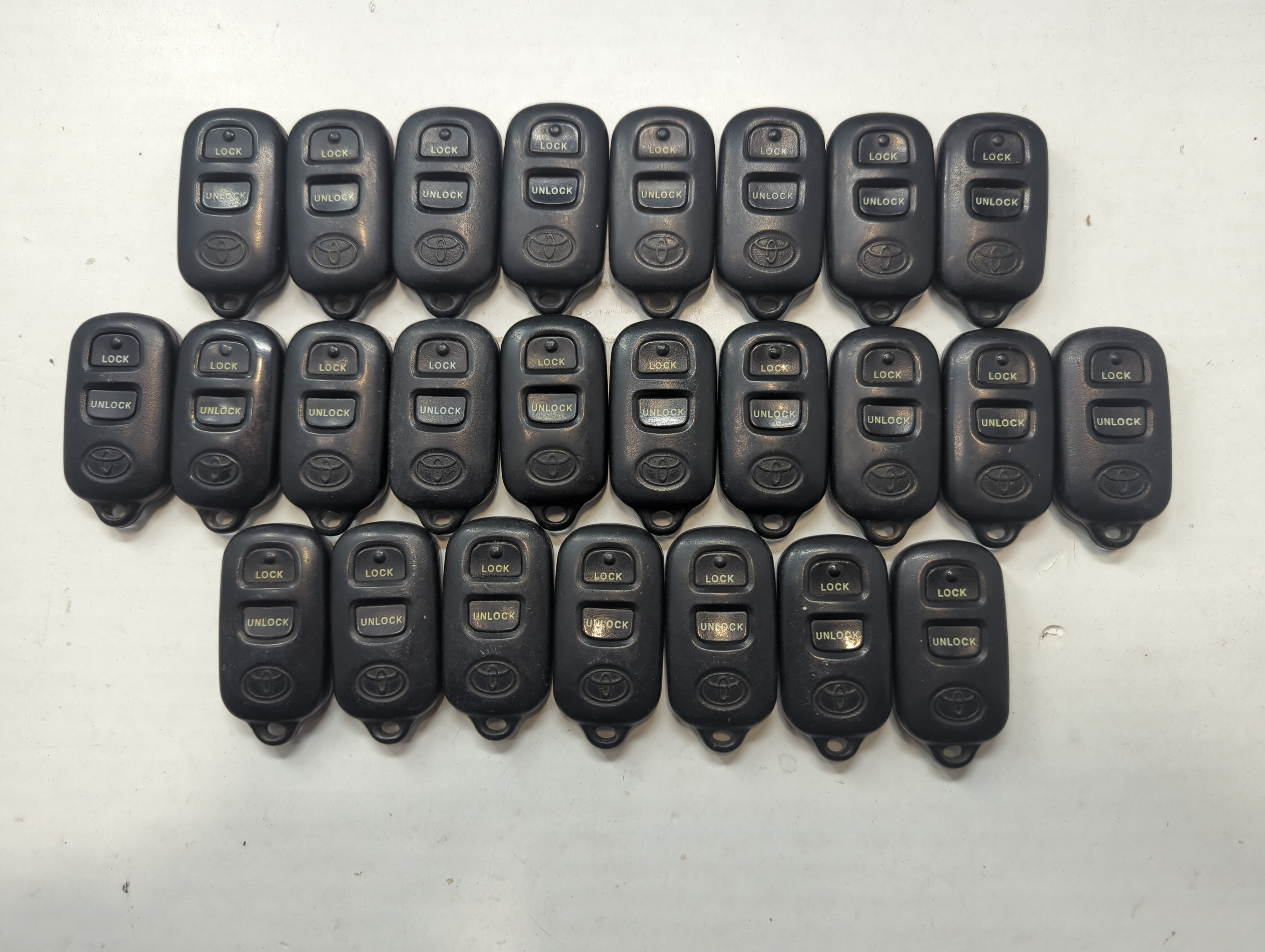 Lot of 25 Toyota Keyless Entry Remote Fob GQ43VT14T 759260 - Oemusedautoparts1.com
