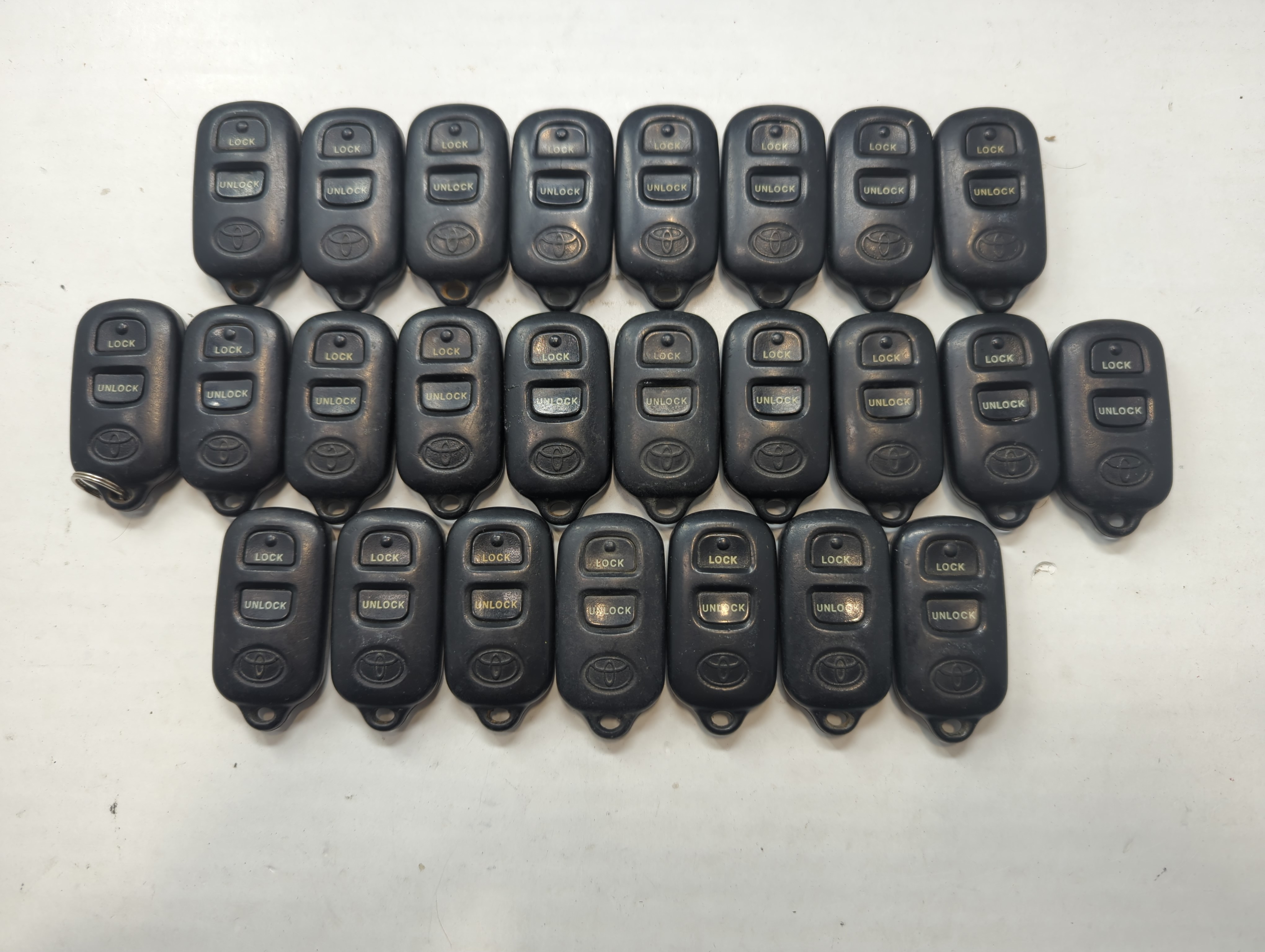 Lot of 25 Toyota Keyless Entry Remote Fob GQ43VT14T 759263 - Oemusedautoparts1.com