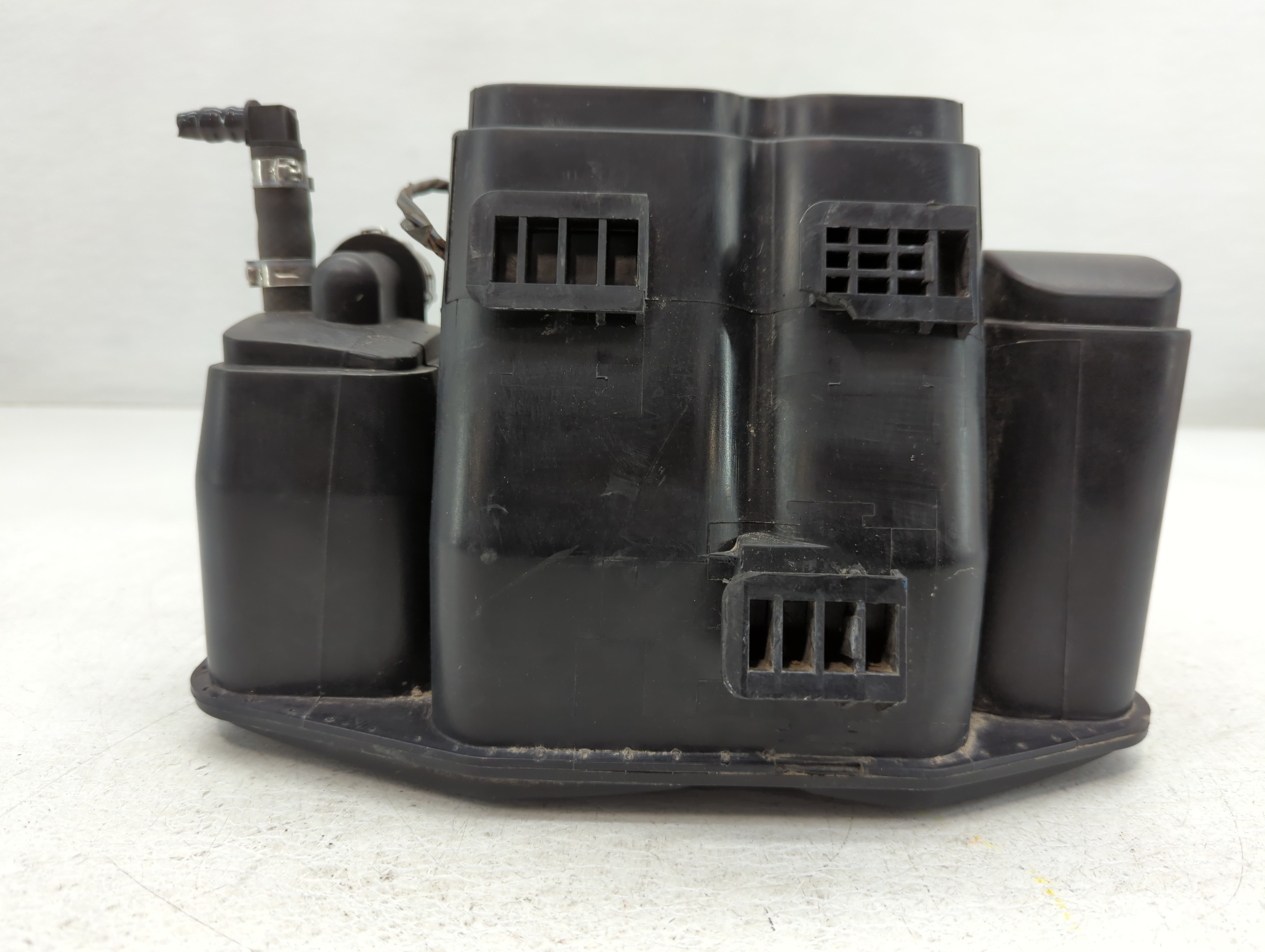 2015 Mercedes-benz S350 Fuel Vapor Charcoal Canister 759293 - Oemusedautoparts1.com