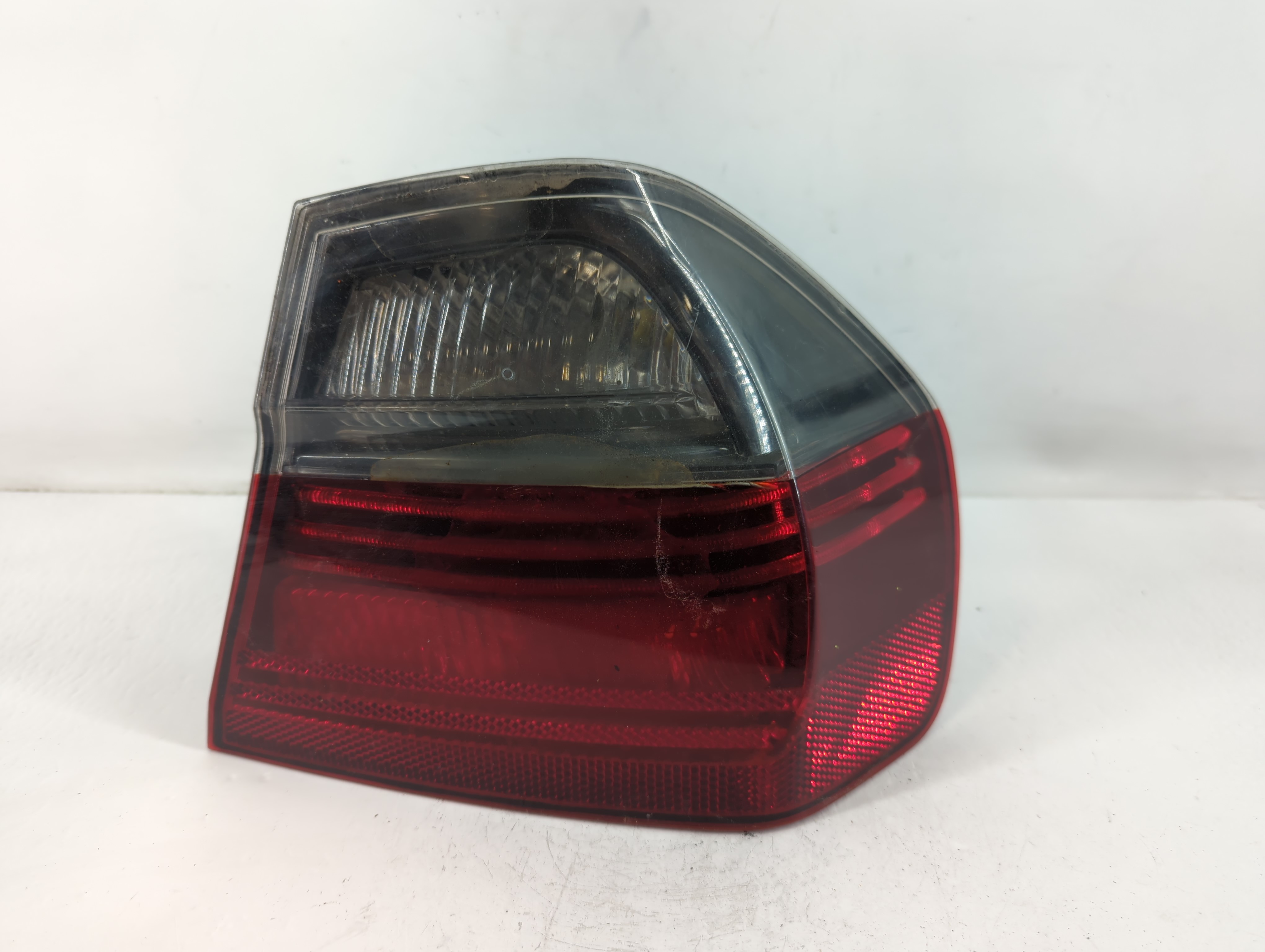2007-2008 Bmw 328i Passenger Right Side Tail Light Taillight Oem 759315 - Oemusedautoparts1.com
