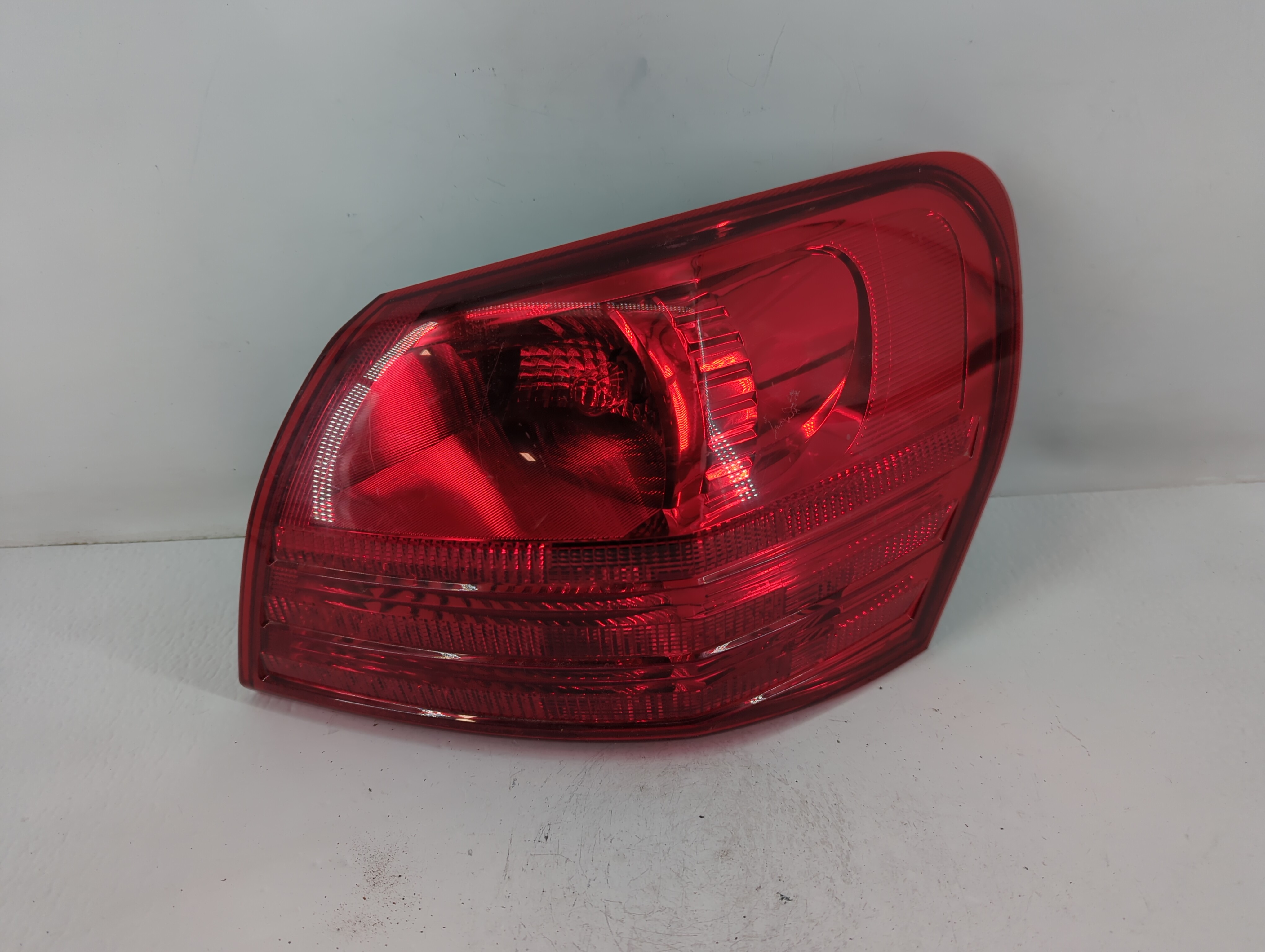 2008-2015 Nissan Rogue Passenger Right Side Tail Light Taillight Oem 759384 - Oemusedautoparts1.com