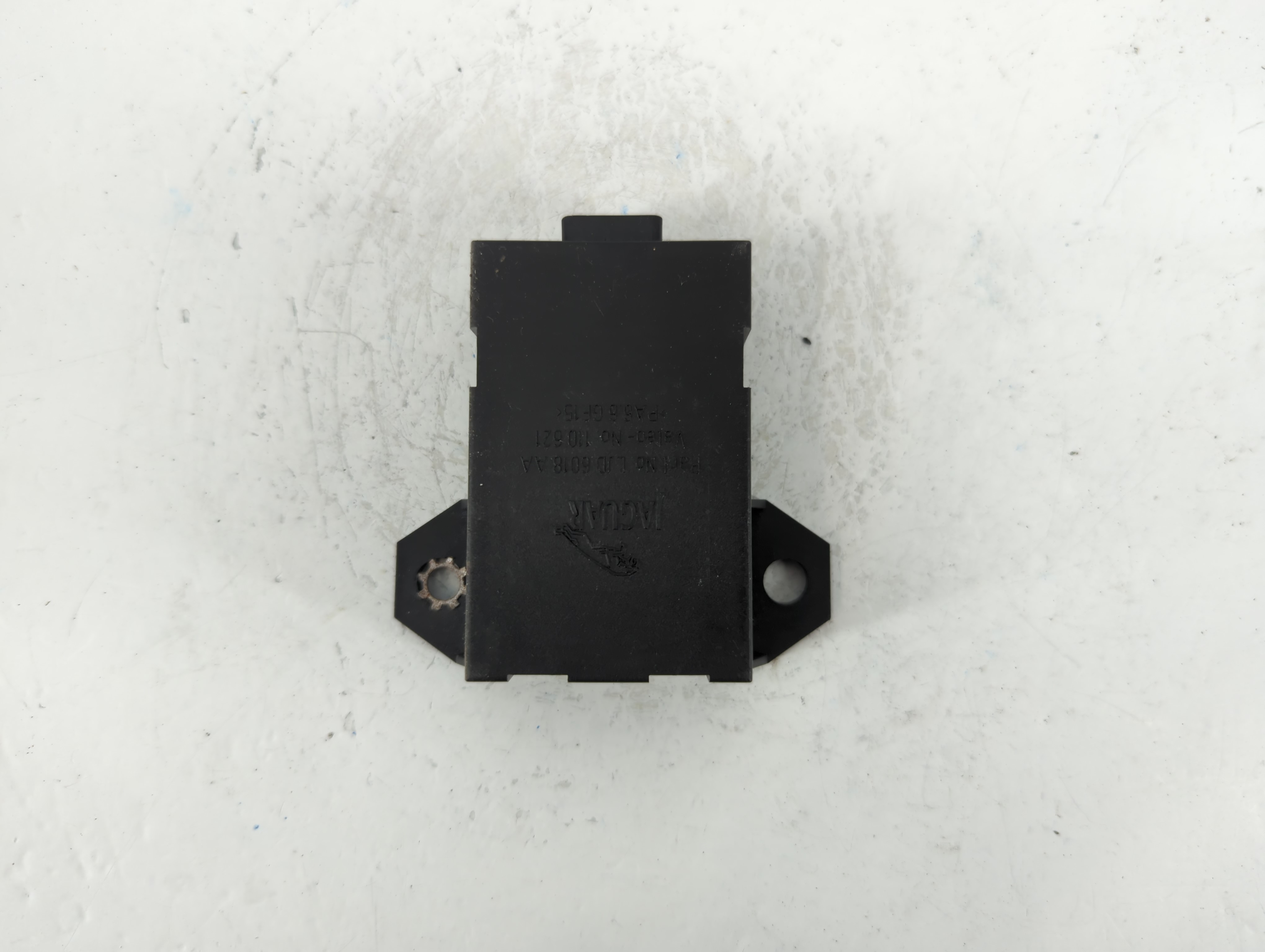 2000-2003 Jaguar Xj8 Body Control Module Bcm Inner Cabin Fuse Box 759436 - Oemusedautoparts1.com