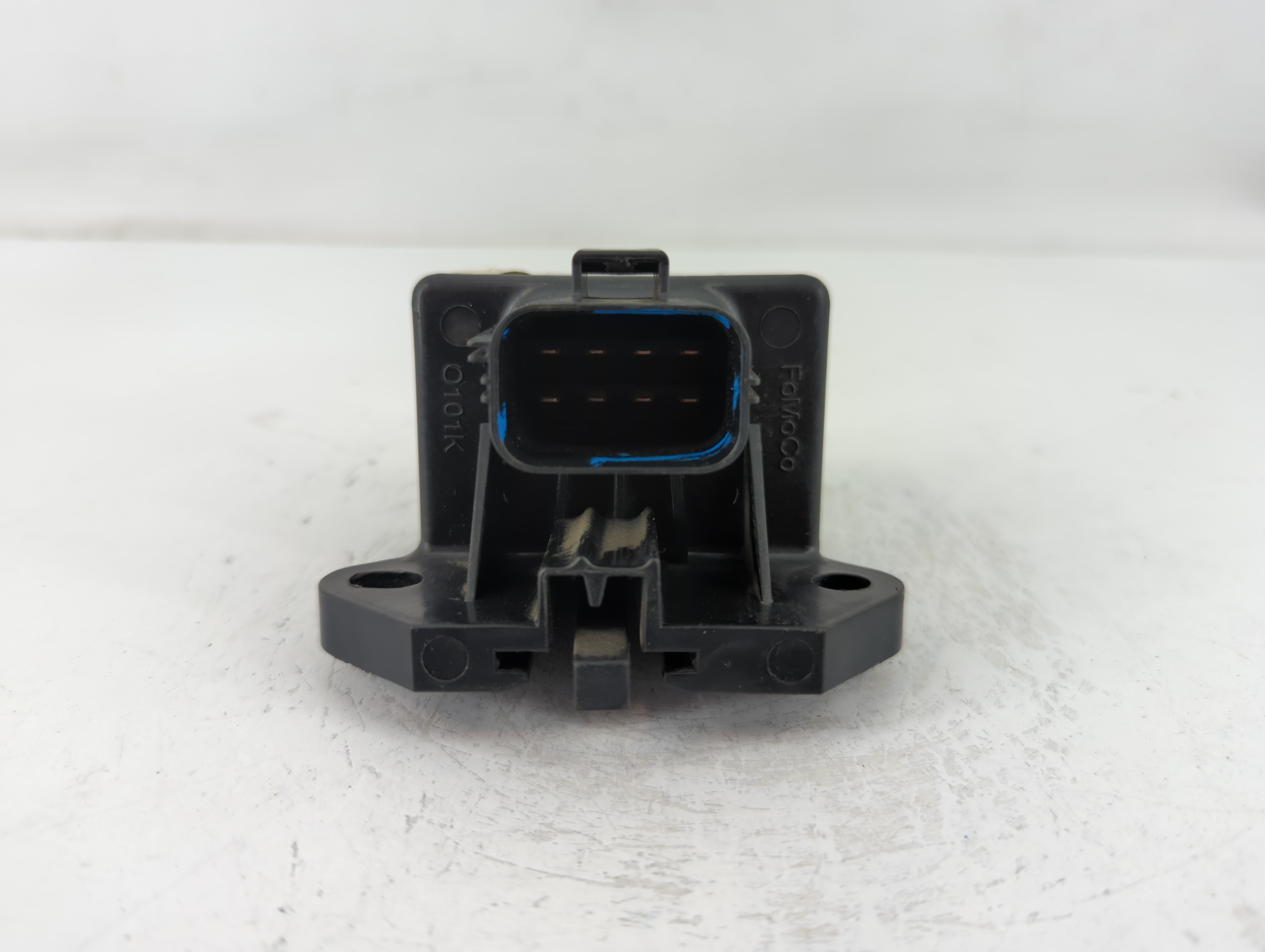 Picture of Ford Fusion Body Control Module Bcm Inner Cabin Fuse Box 1153855-4 759527