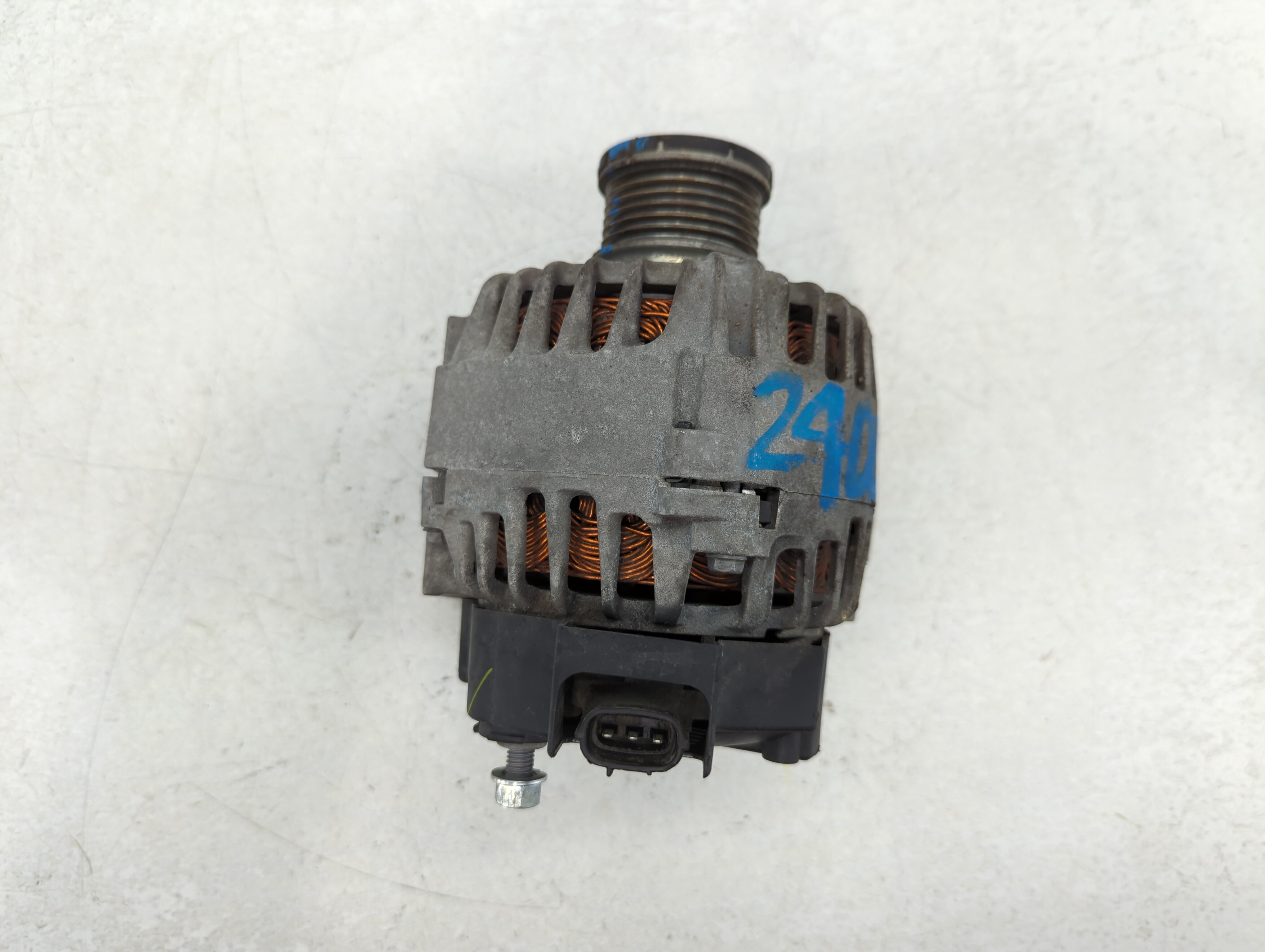 Picture of 2013-2019 Nissan Sentra Alternator Generator Charging Assembly Engine Oem 759617