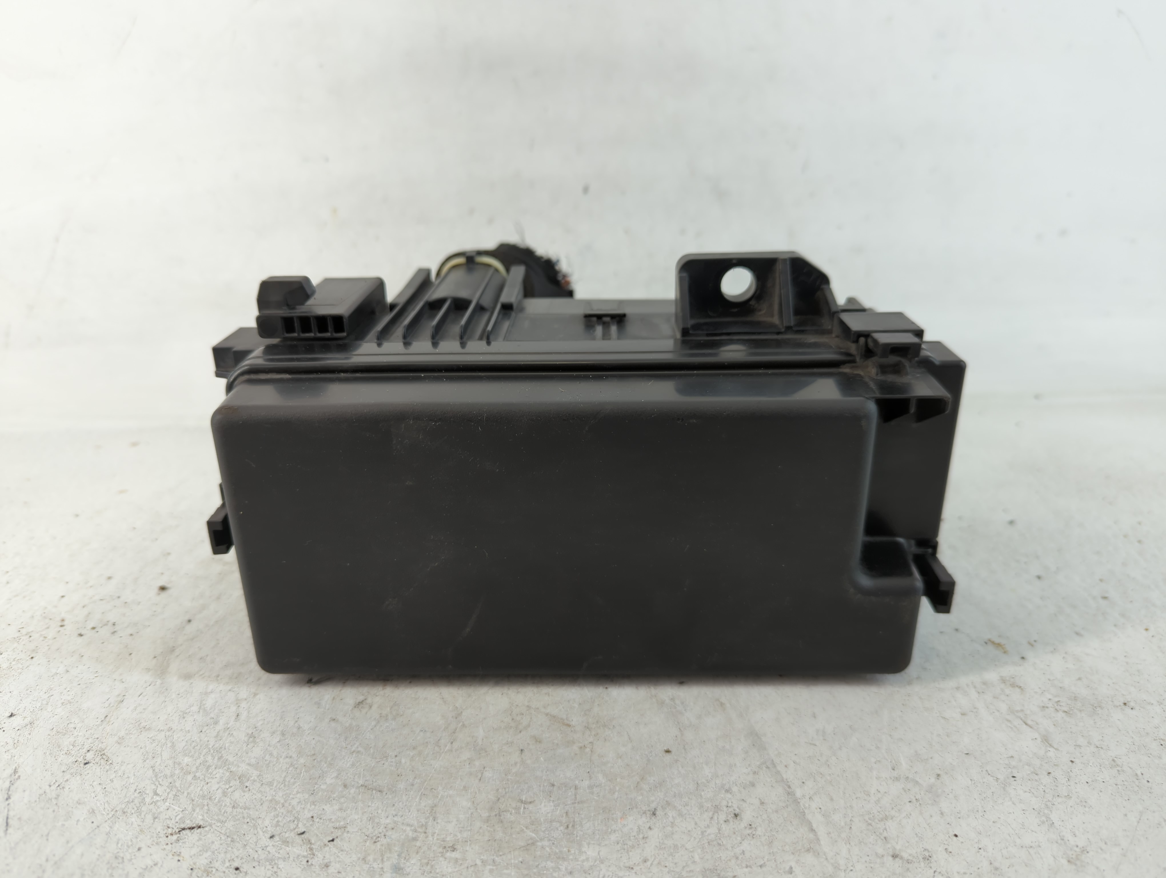 Picture of 2015 Honda Accord Fusebox Fuse Box Relay Module 03e1c0791 759787