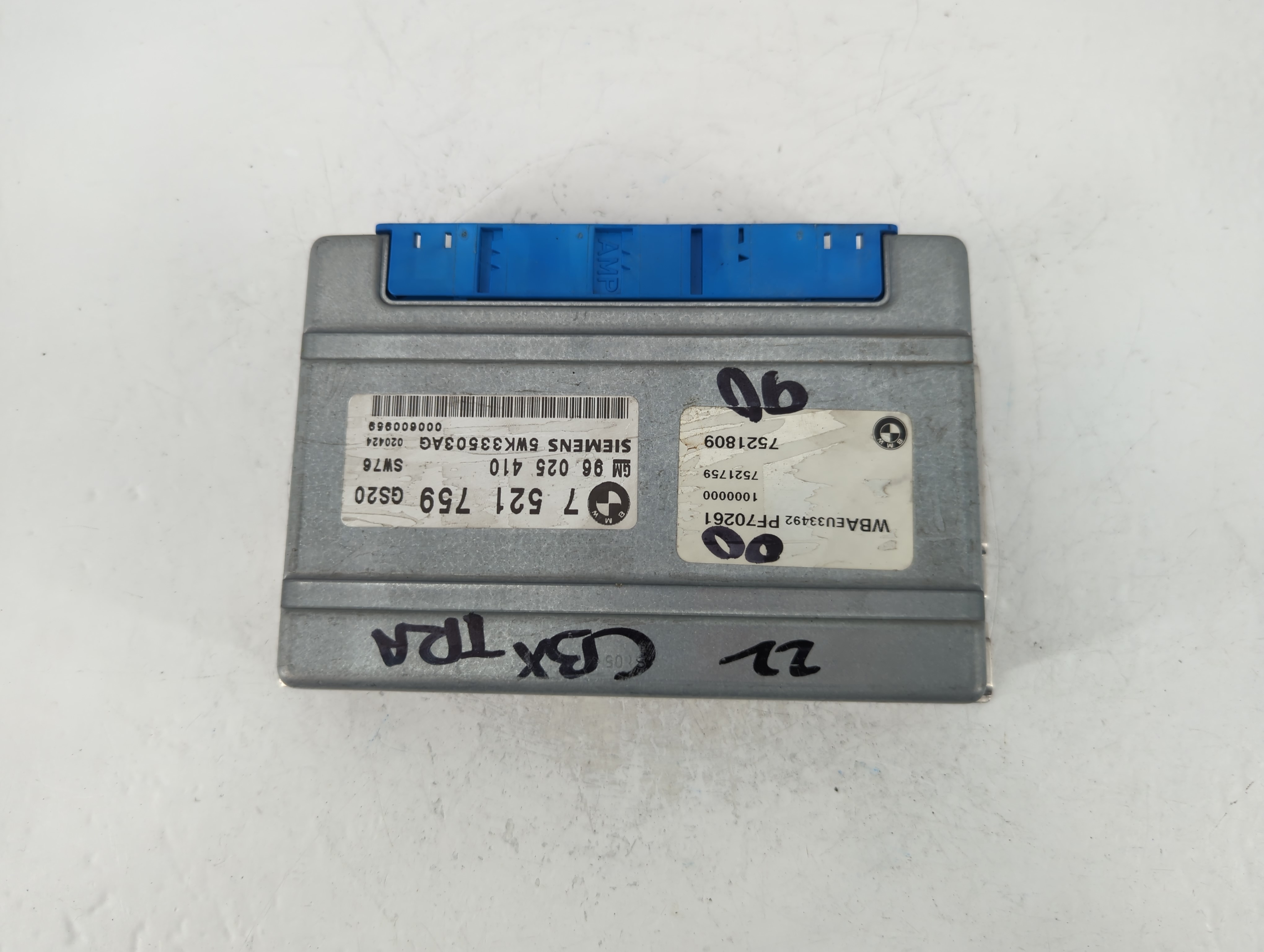 Picture of 2002-2002 Bmw 325i Body Control Module Bcm Inner Cabin Fuse Box 759873