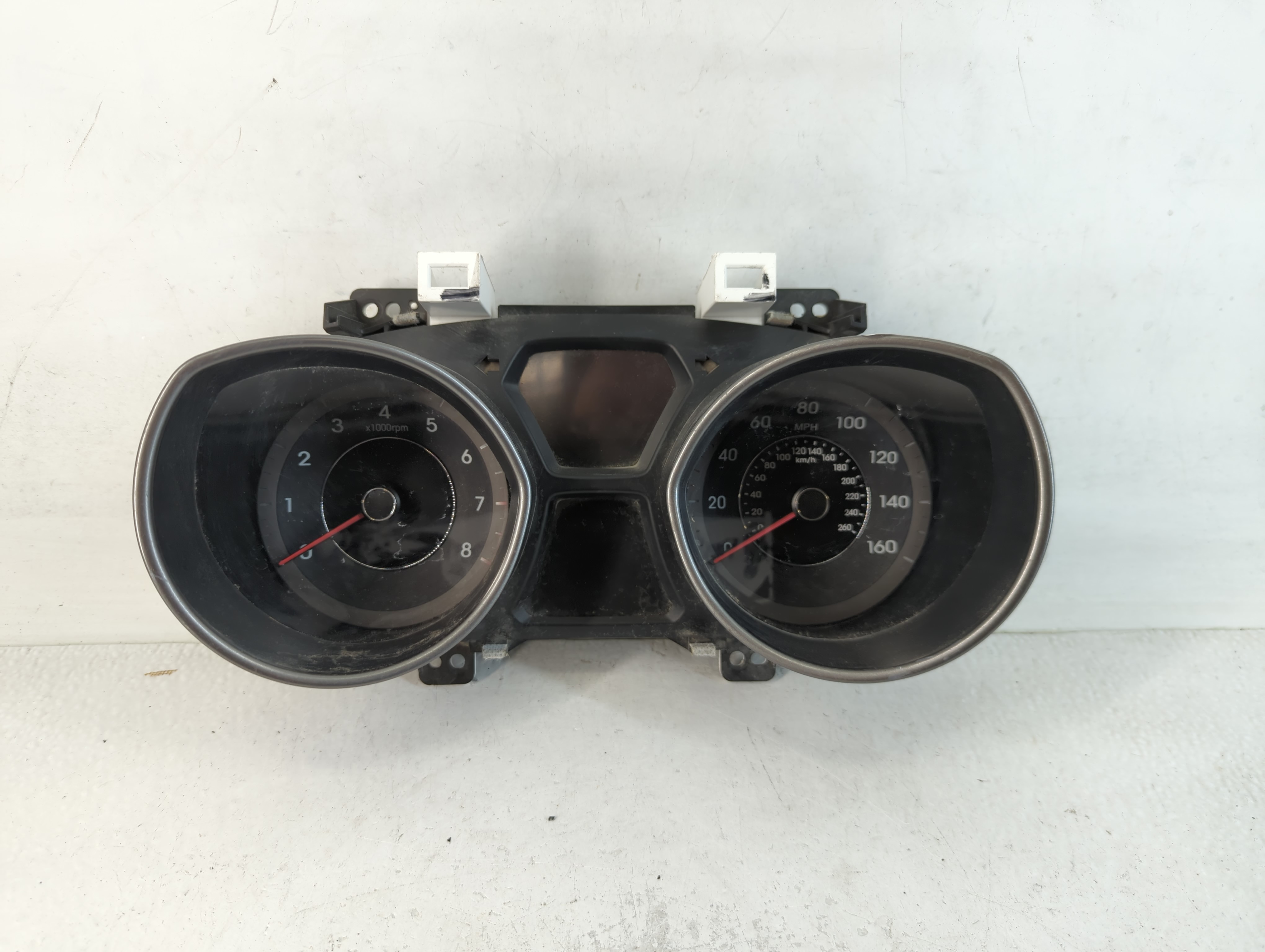 2012-2012 Hyundai Elantra Speedometer Instrument Cluster Gauges 760045 - Oemusedautoparts1.com