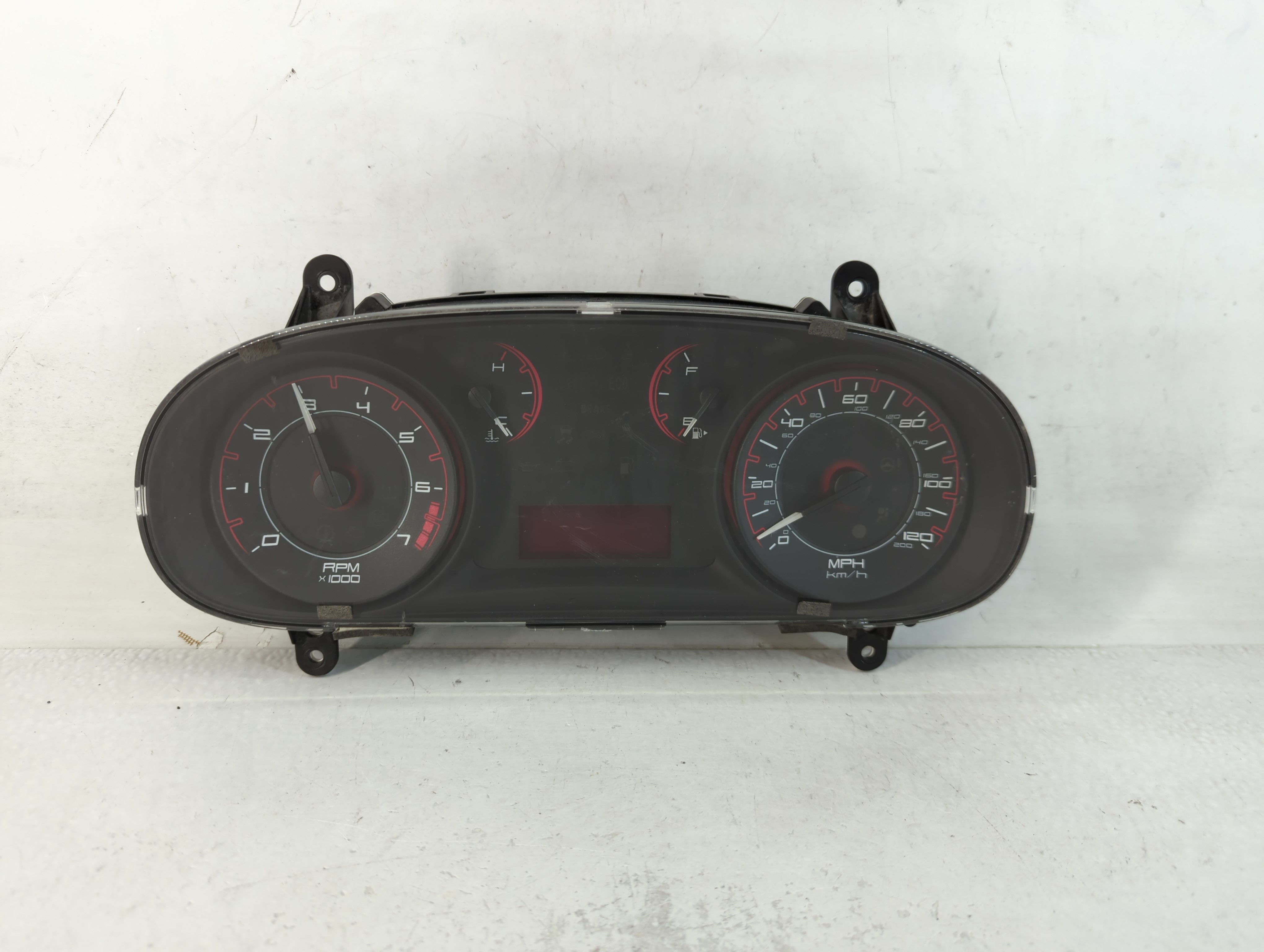 2013-2013 Dodge Dart Speedometer Instrument Cluster Gauges 56054660aa 760085 - Oemusedautoparts1.com