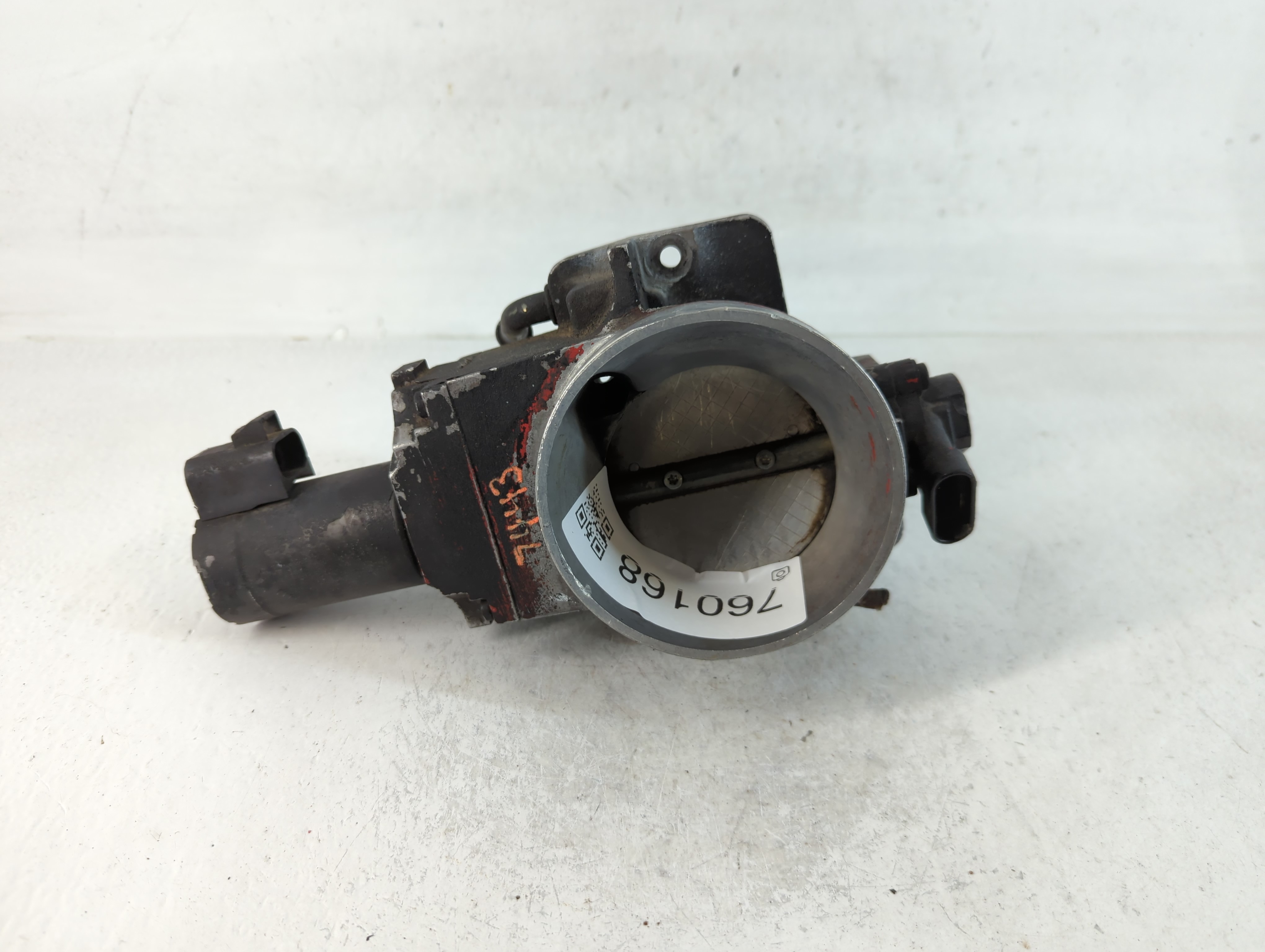 2000-2000 Chevrolet Tahoe Throttle Body 760168 - Oemusedautoparts1.com
