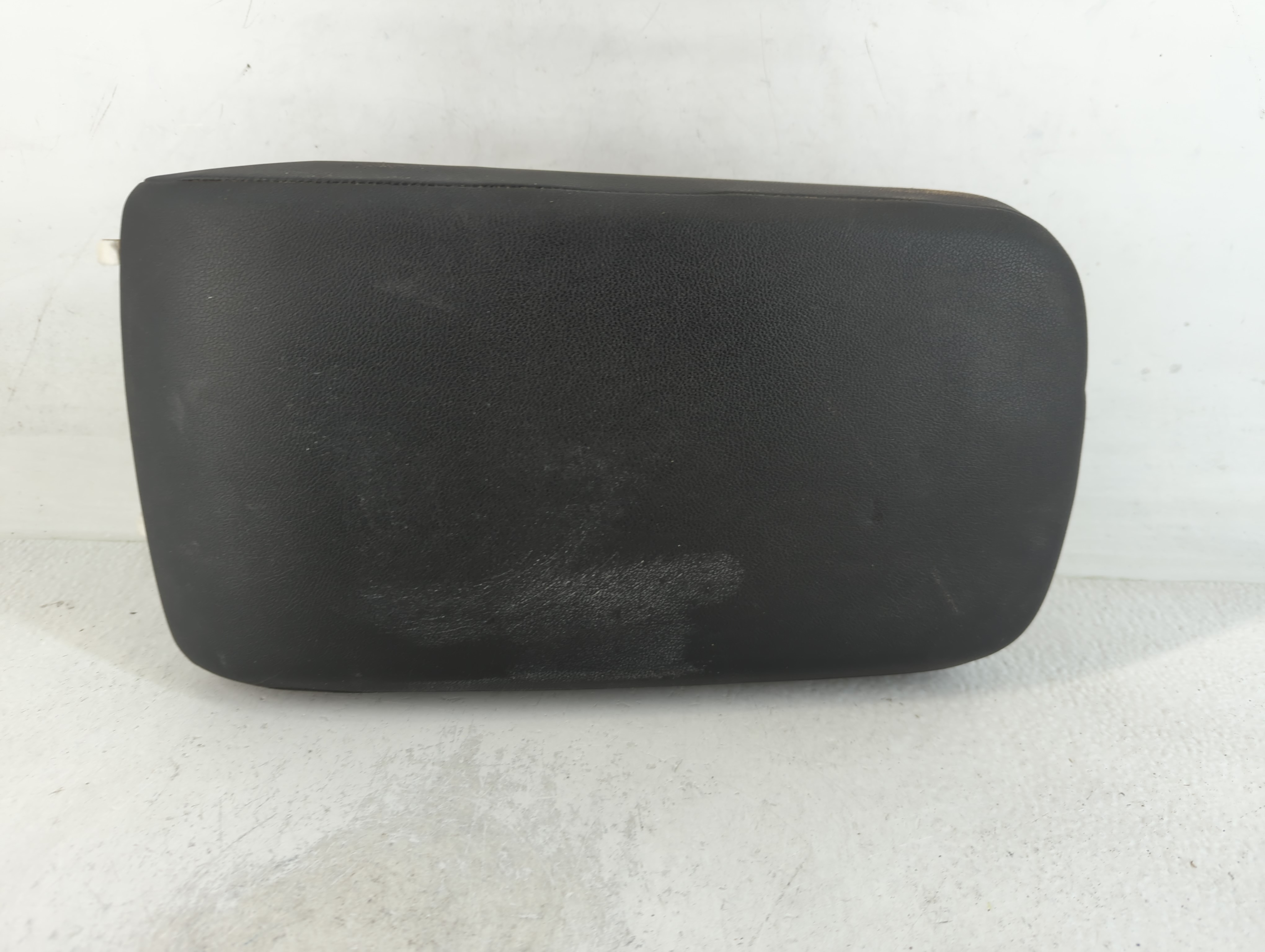 Picture of 2019 Bmw X3 Center Console Armrest Cover Lid Black 760378