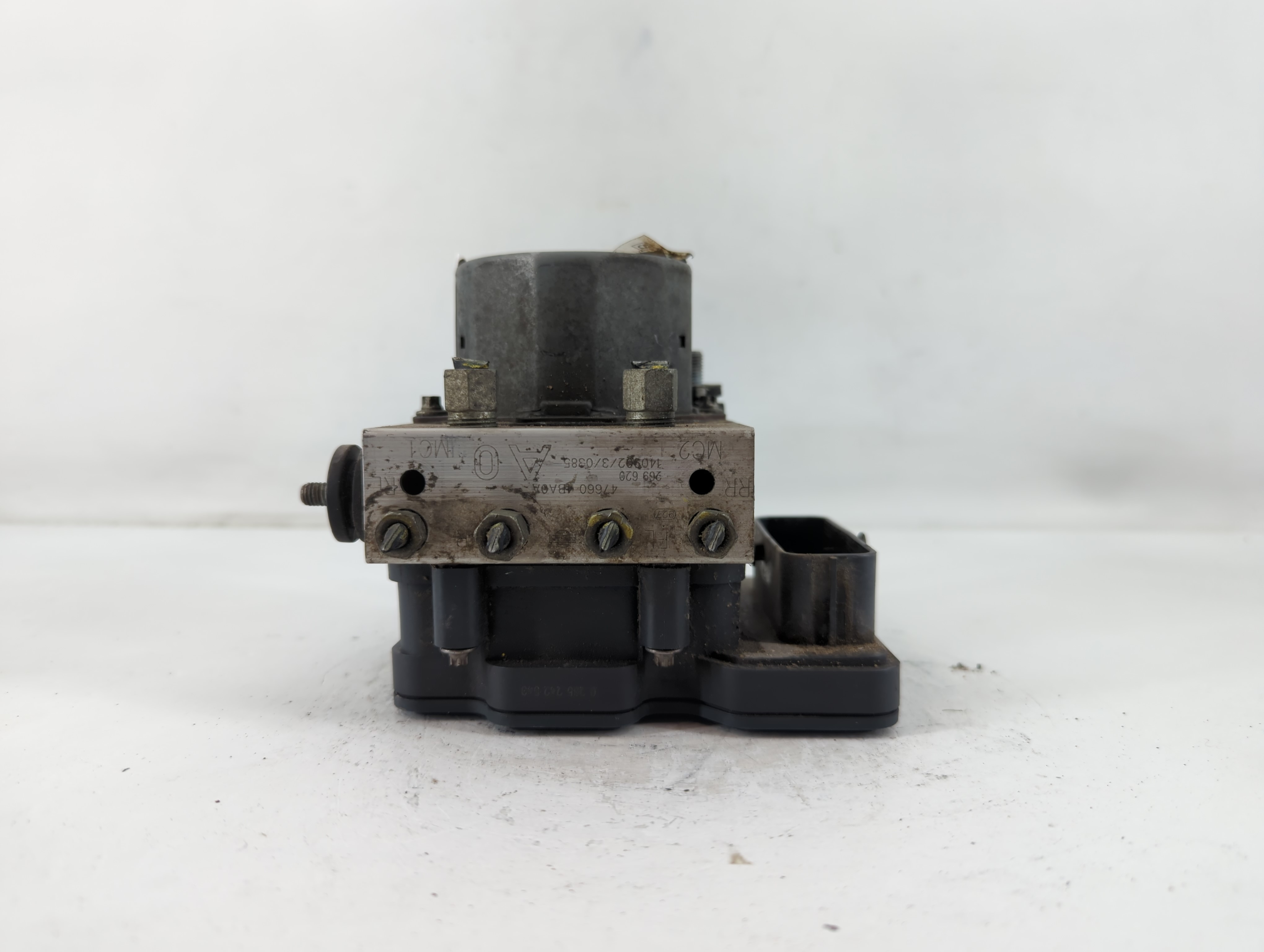 2014-2015 Nissan Rogue Abs Pump Control Module 760491 - Oemusedautoparts1.com