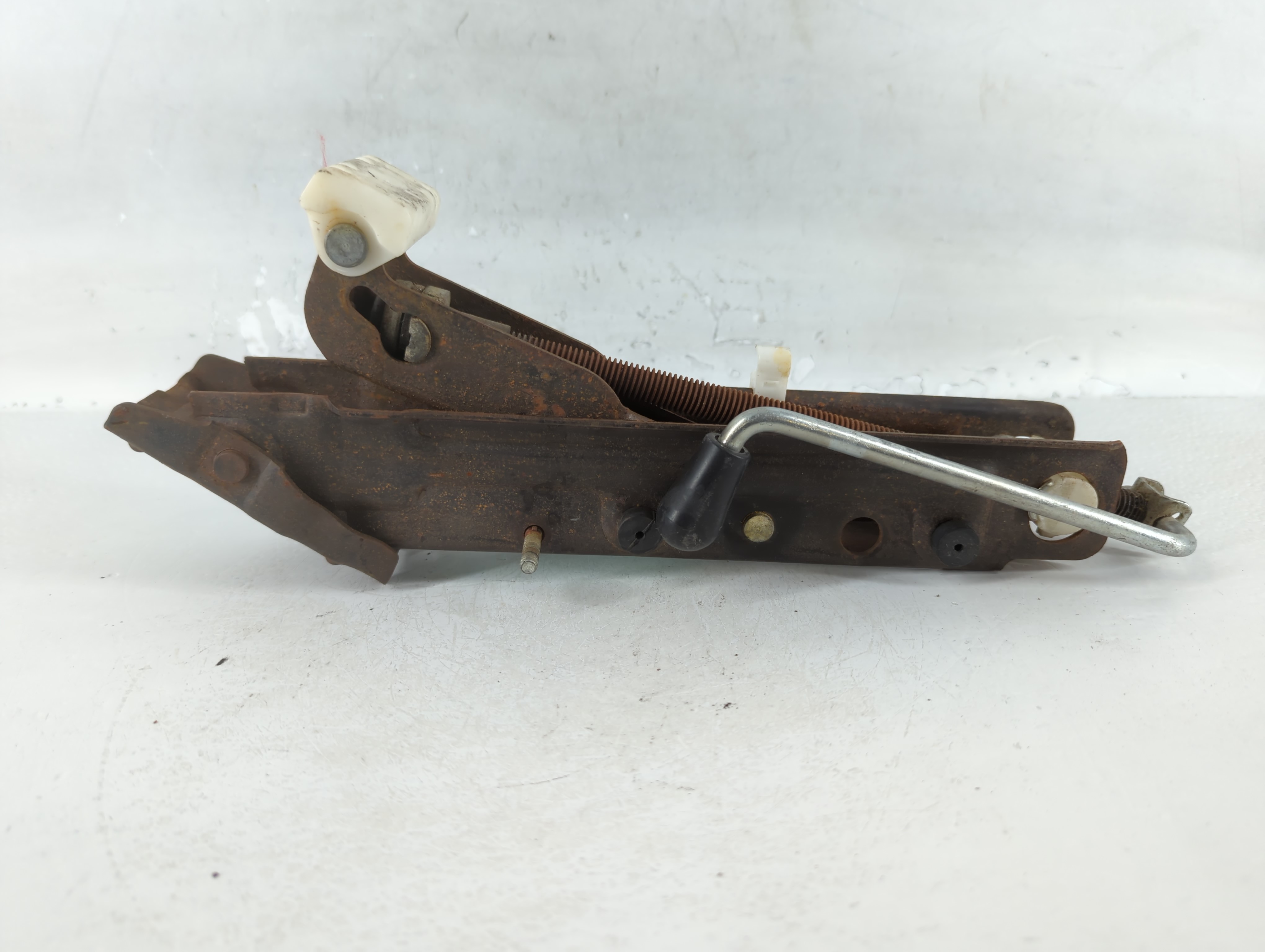 Picture of 2008 Bmw 7 Series Spare Scissor Car Jack 760729