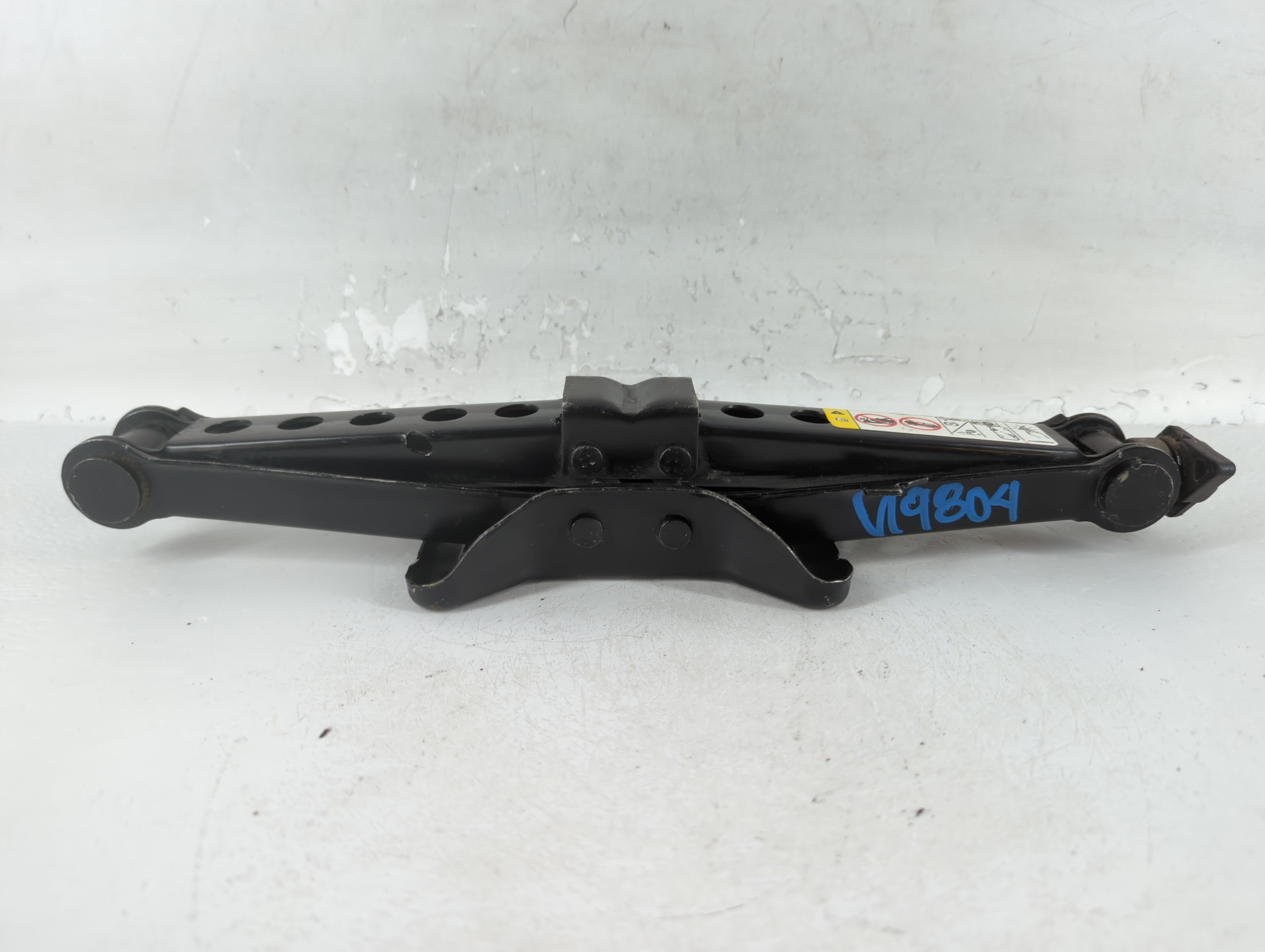 Picture of 2008 Dodge Charger Spare Scissor Car Jack 760730