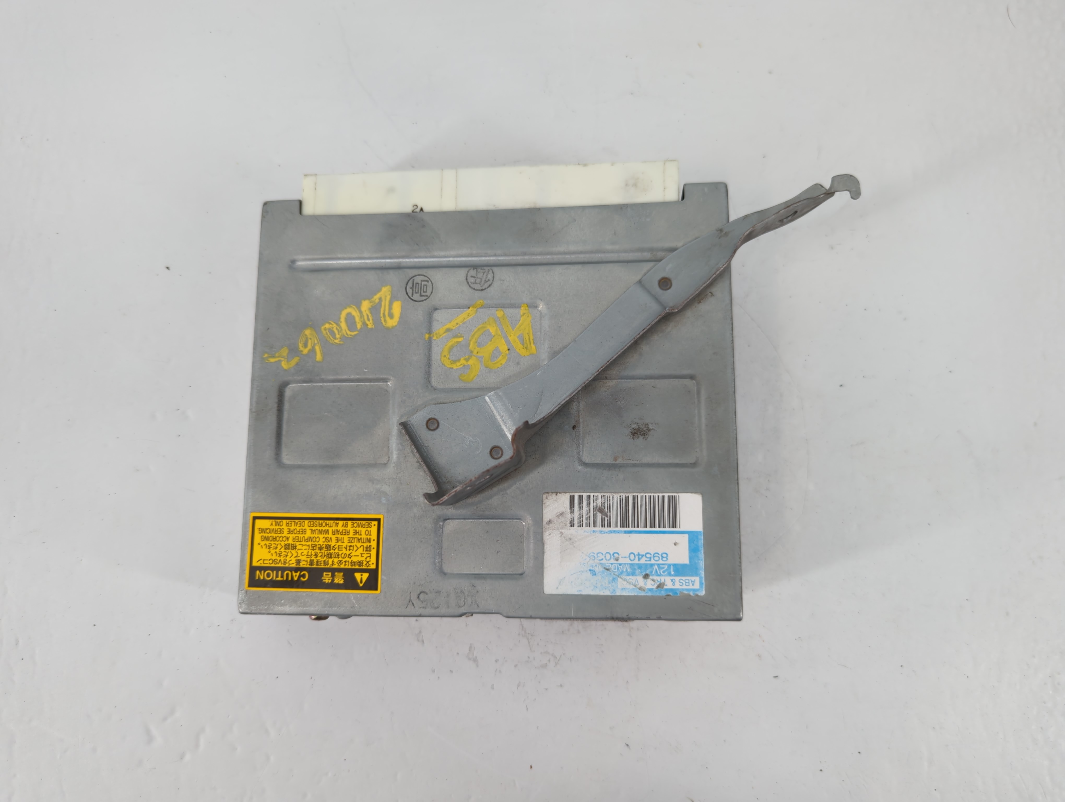 Picture of 1998-1999 Lexus Gs300 Body Control Module Bcm Inner Cabin Fuse Box 760833