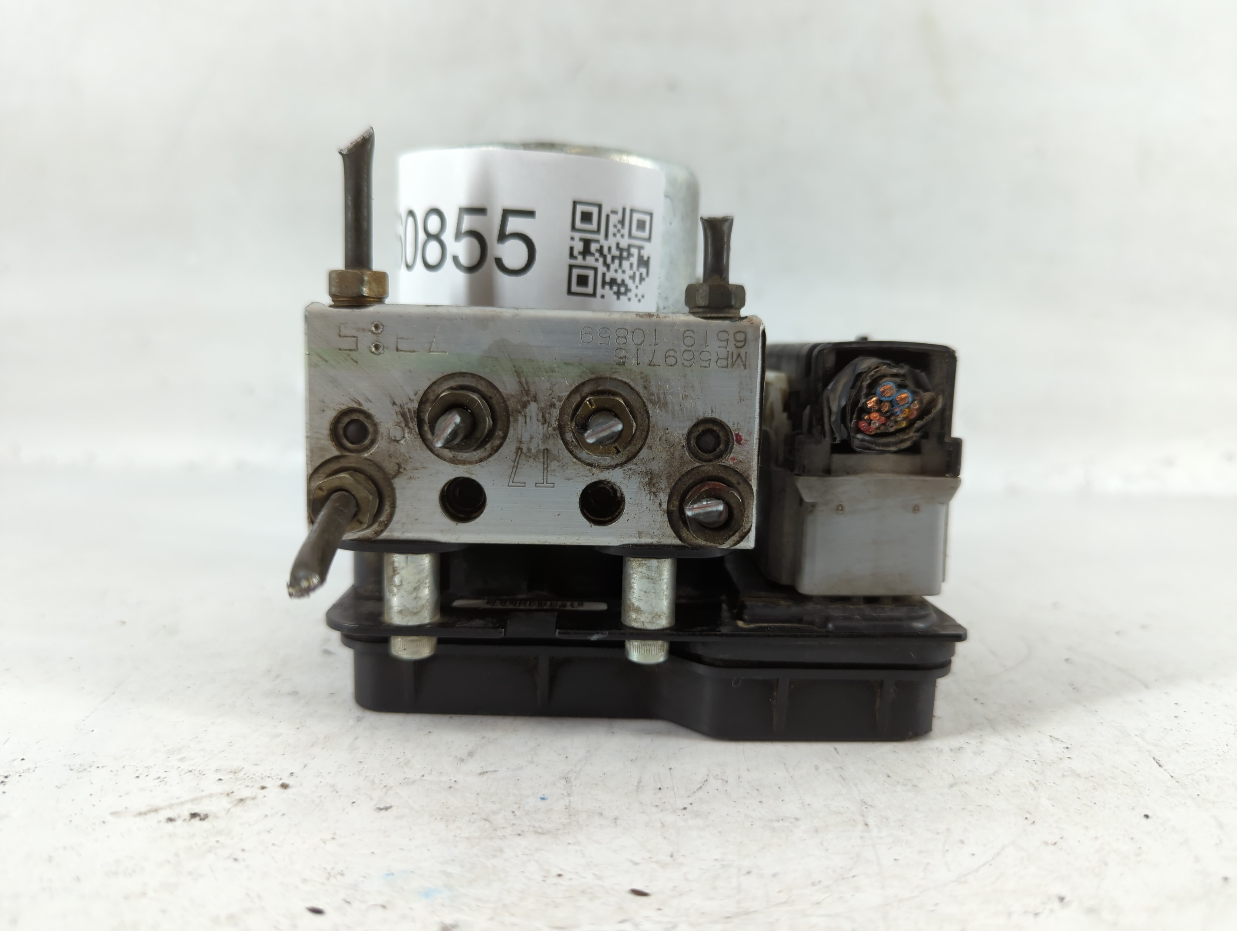 2004-2007 Mitsubishi Endeavor Abs Pump Control Module 760855 - Oemusedautoparts1.com