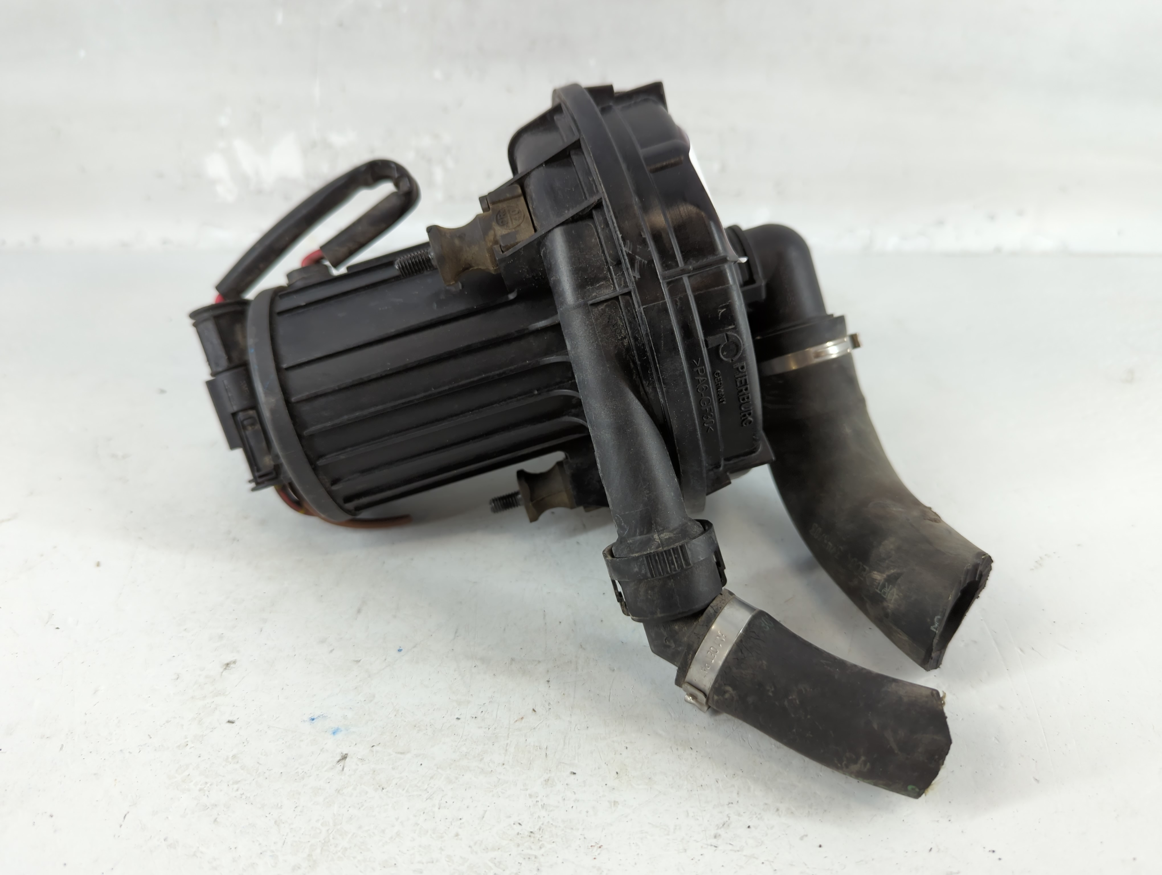 2004-2005 Bmw 525i Air Injection Pump Smog 760894 - Oemusedautoparts1.com