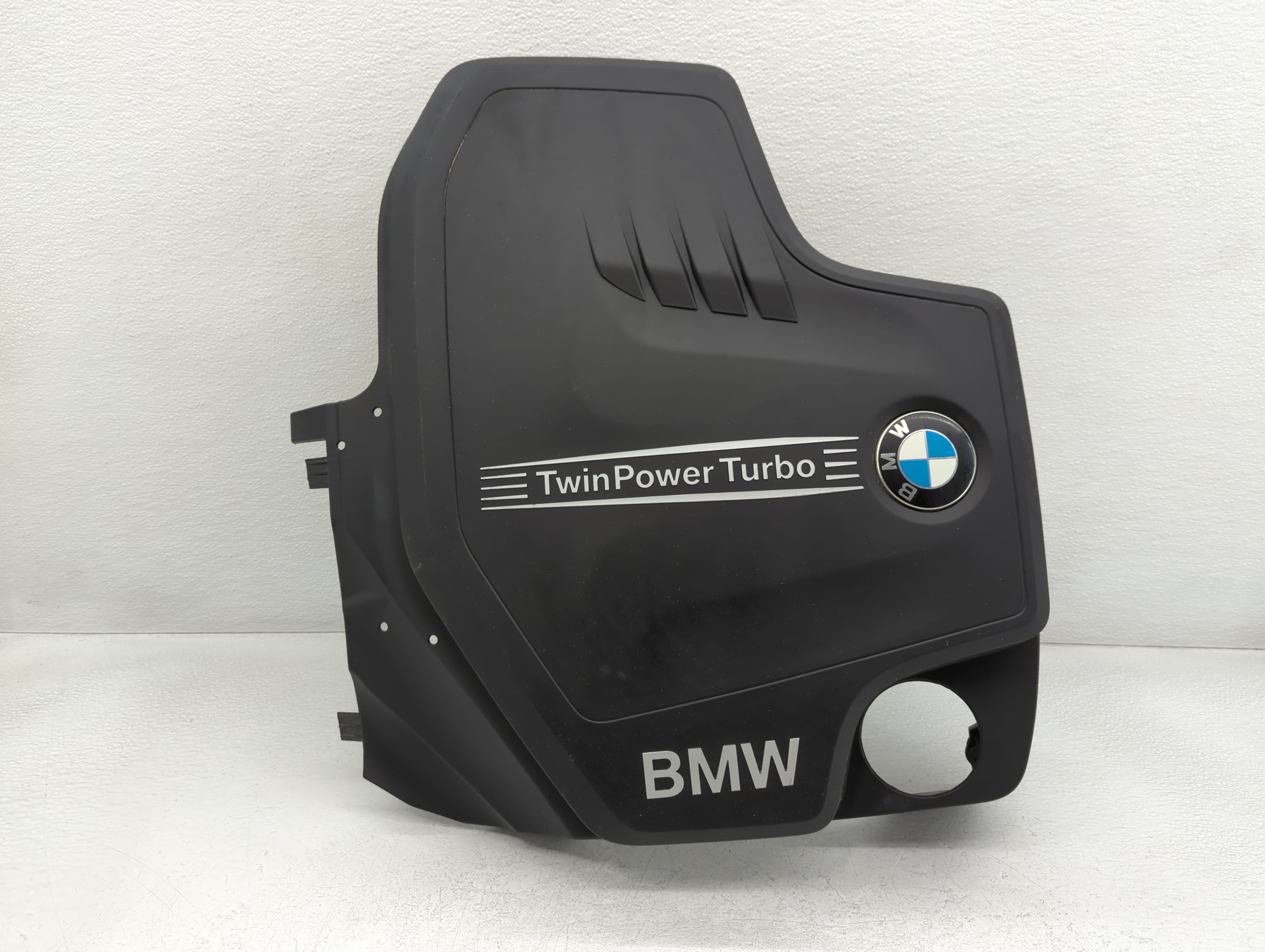 Picture of 2015 Bmw 320i Engine Cover 761006