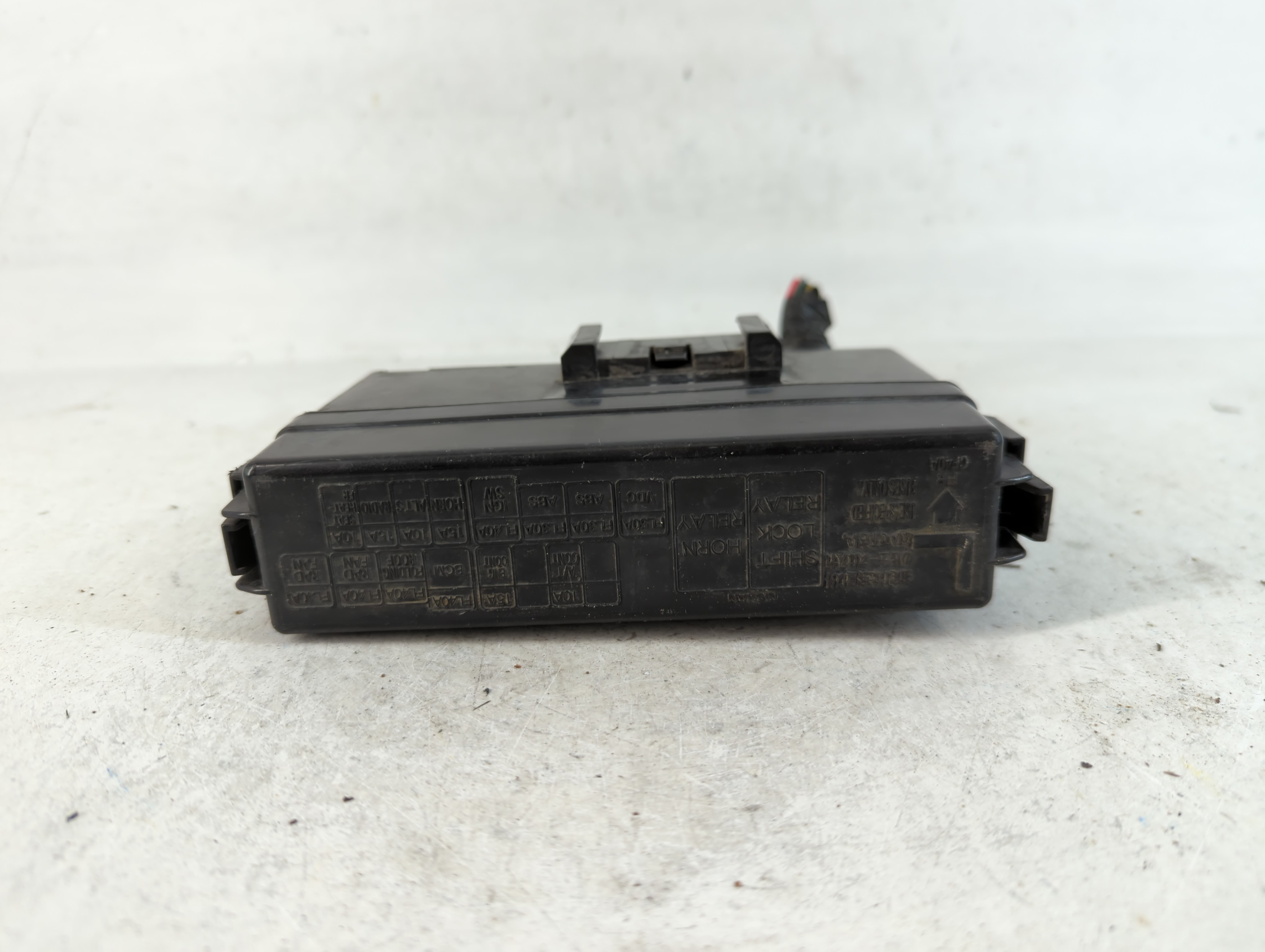 Picture of 2006-2006 Nissan 350z Fusebox Fuse Box Relay Module 761025