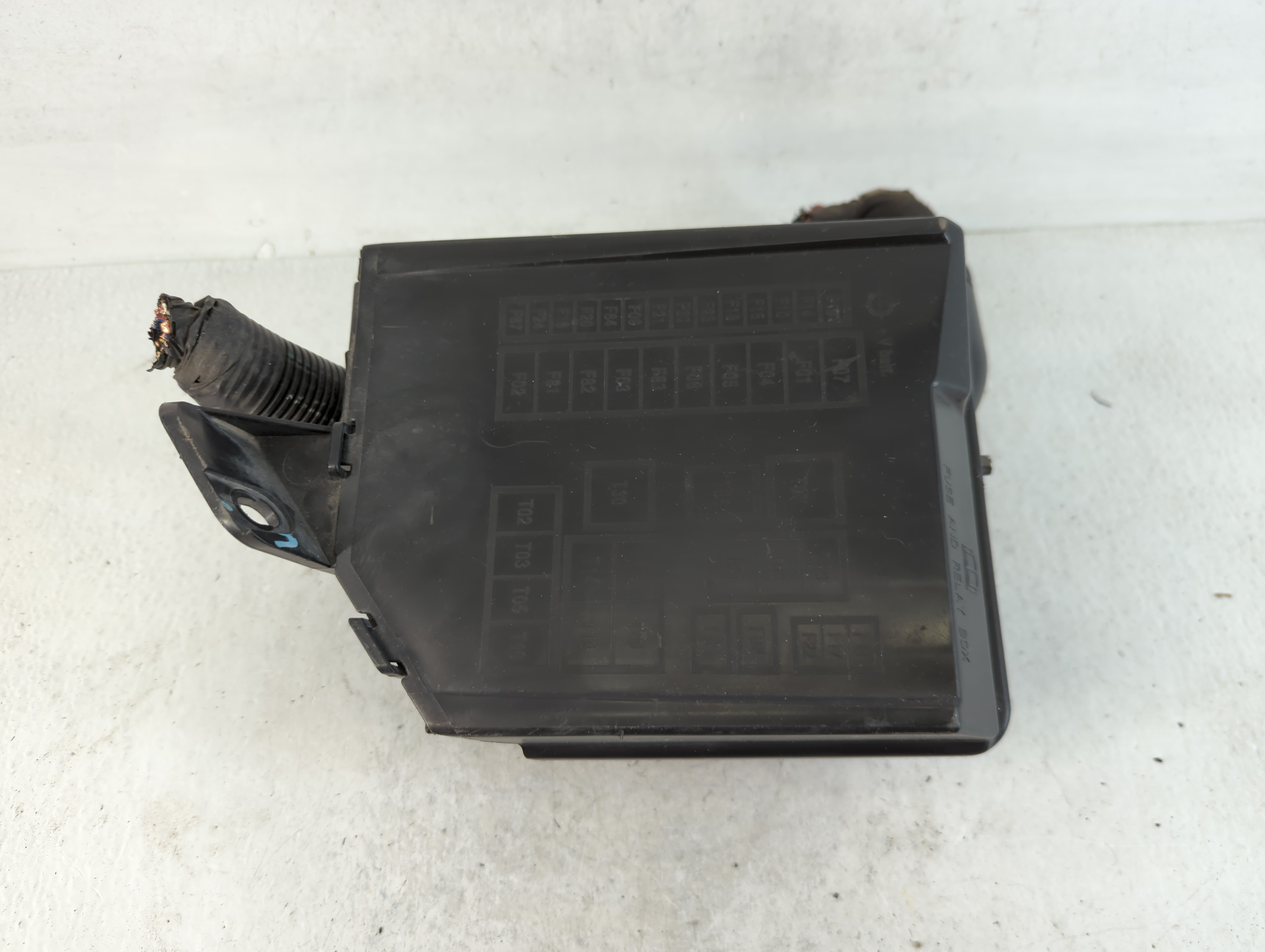 2012-2017 Fiat 500 Fusebox Fuse Box Relay Module 761029 - Oemusedautoparts1.com