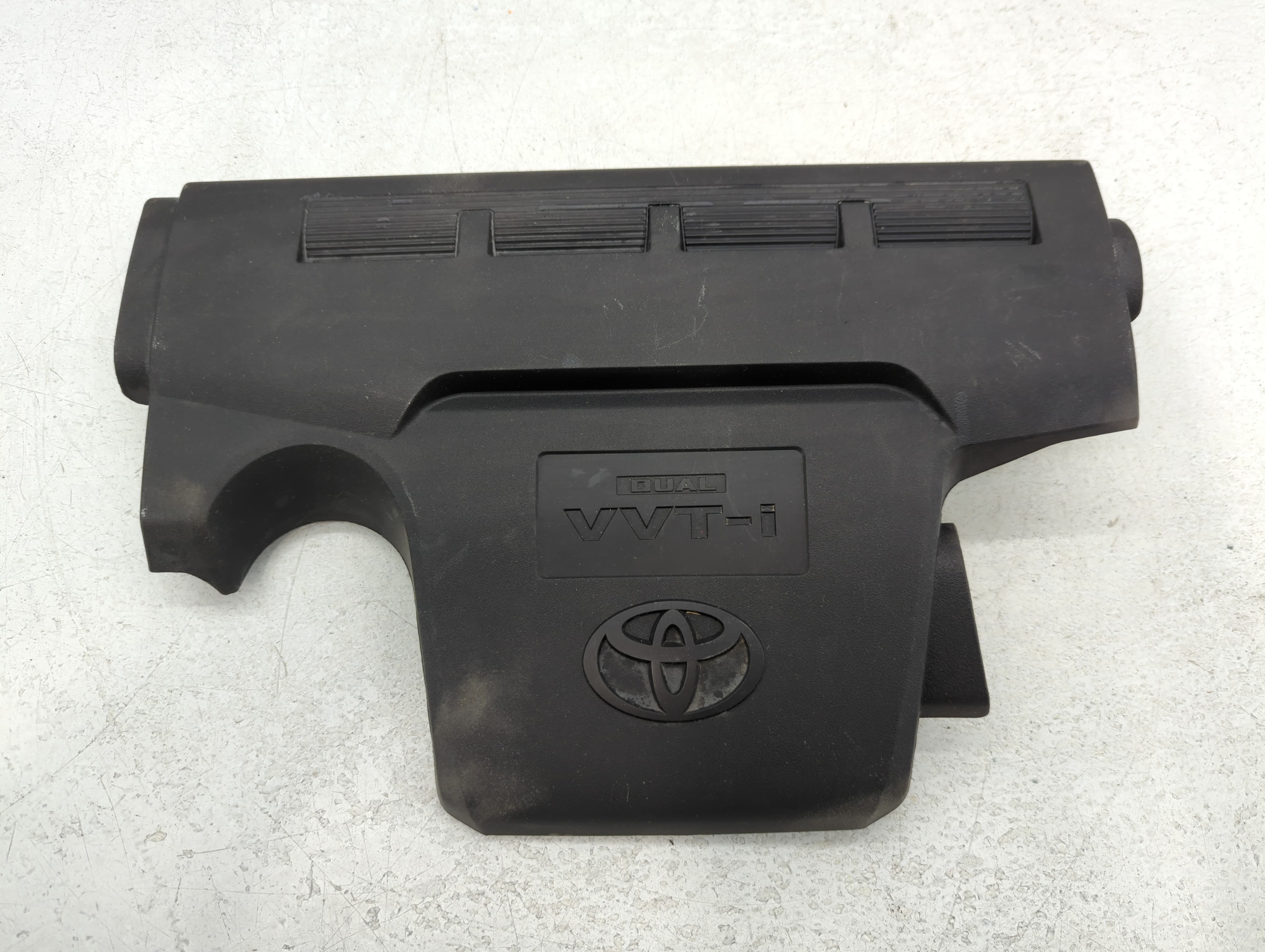 Picture of 2013 Toyota Camry Engine Cover 761065