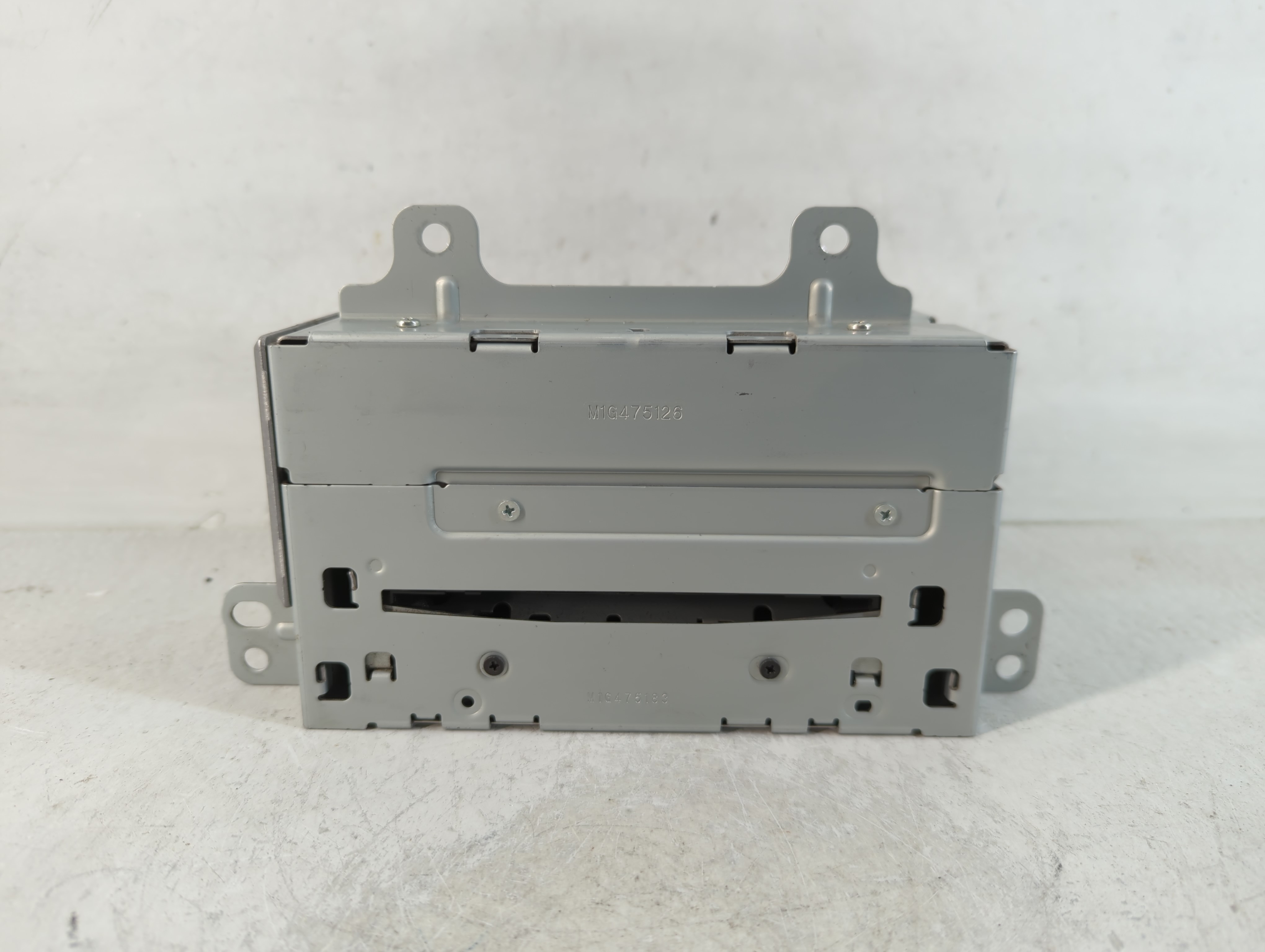 2010-2010 Cadillac Srx Am Fm Cd Player Radio Receiver 761104 - Oemusedautoparts1.com