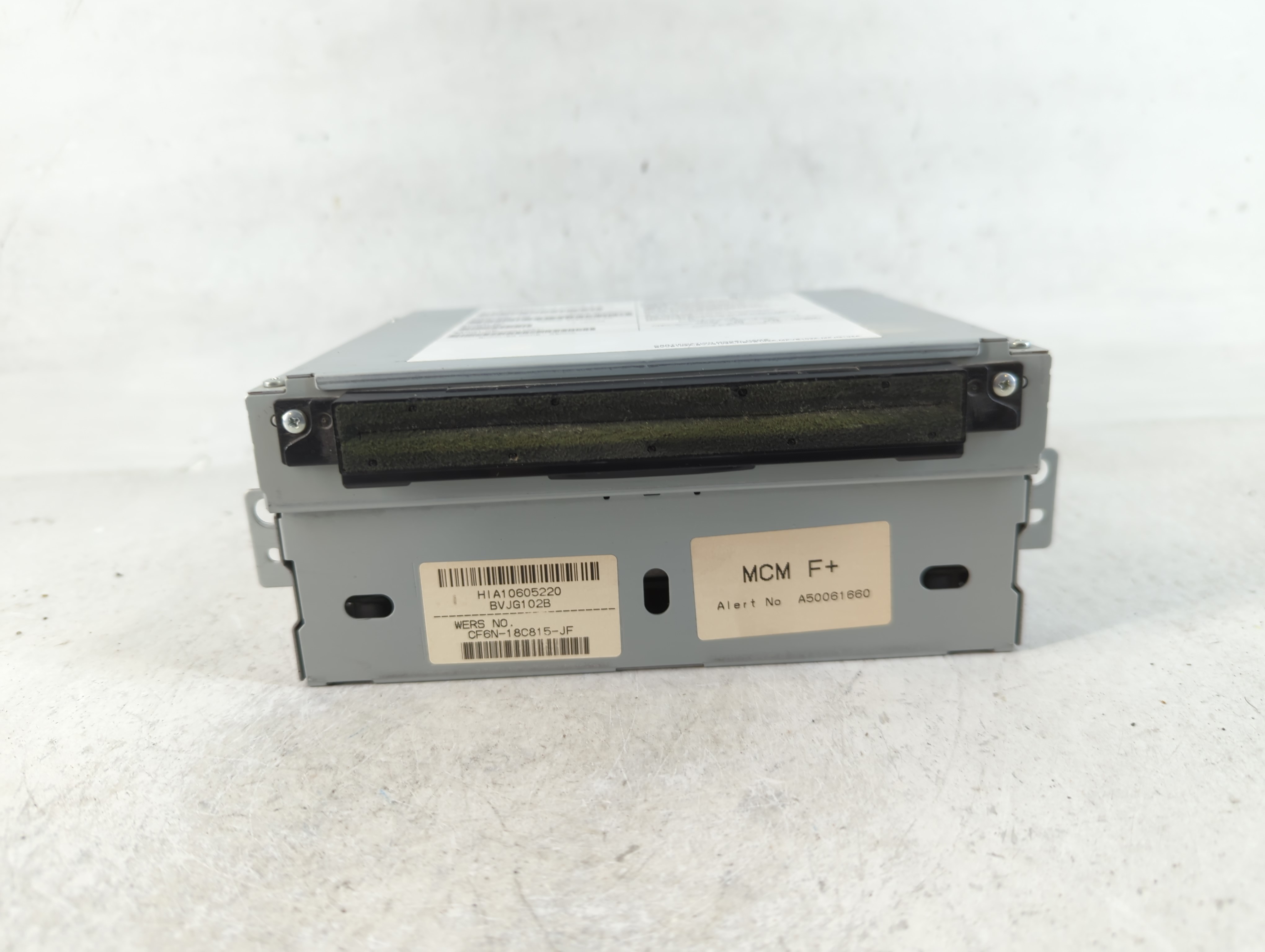 2012-2016 Land Rover Range Rover Evoque Am Fm Cd Player Radio Receiver 761114 - Oemusedautoparts1.com