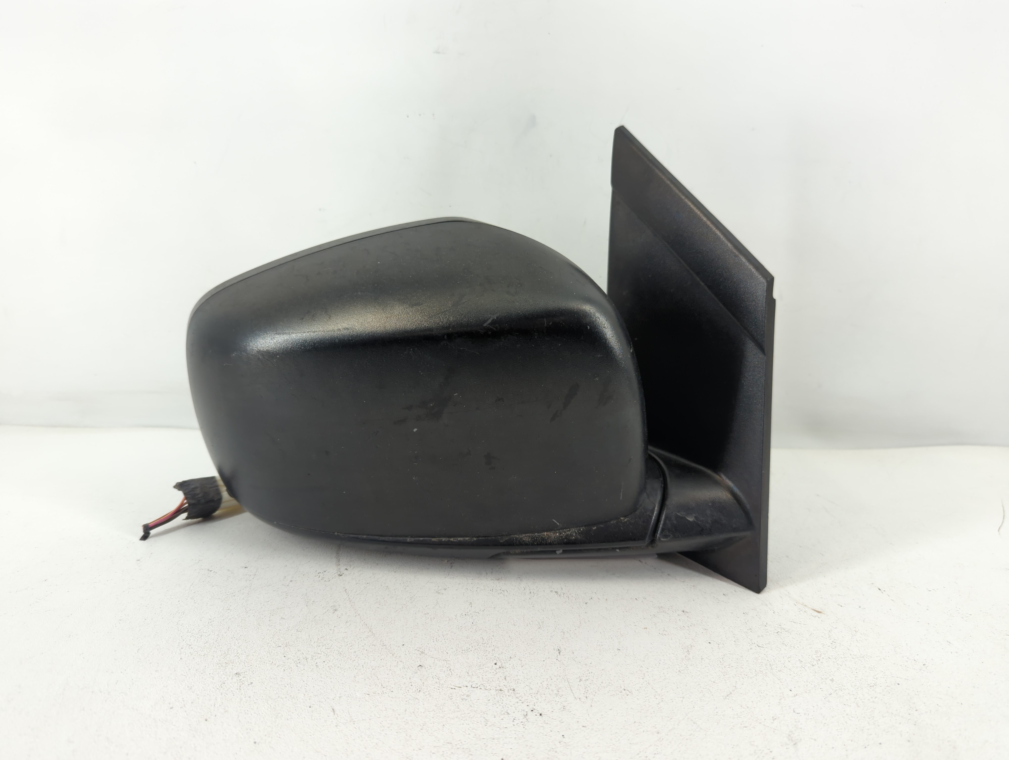 2011-2020 Dodge Grand Caravan Passenger Right Side View Power Door Mirror 761180 - Oemusedautoparts1.com