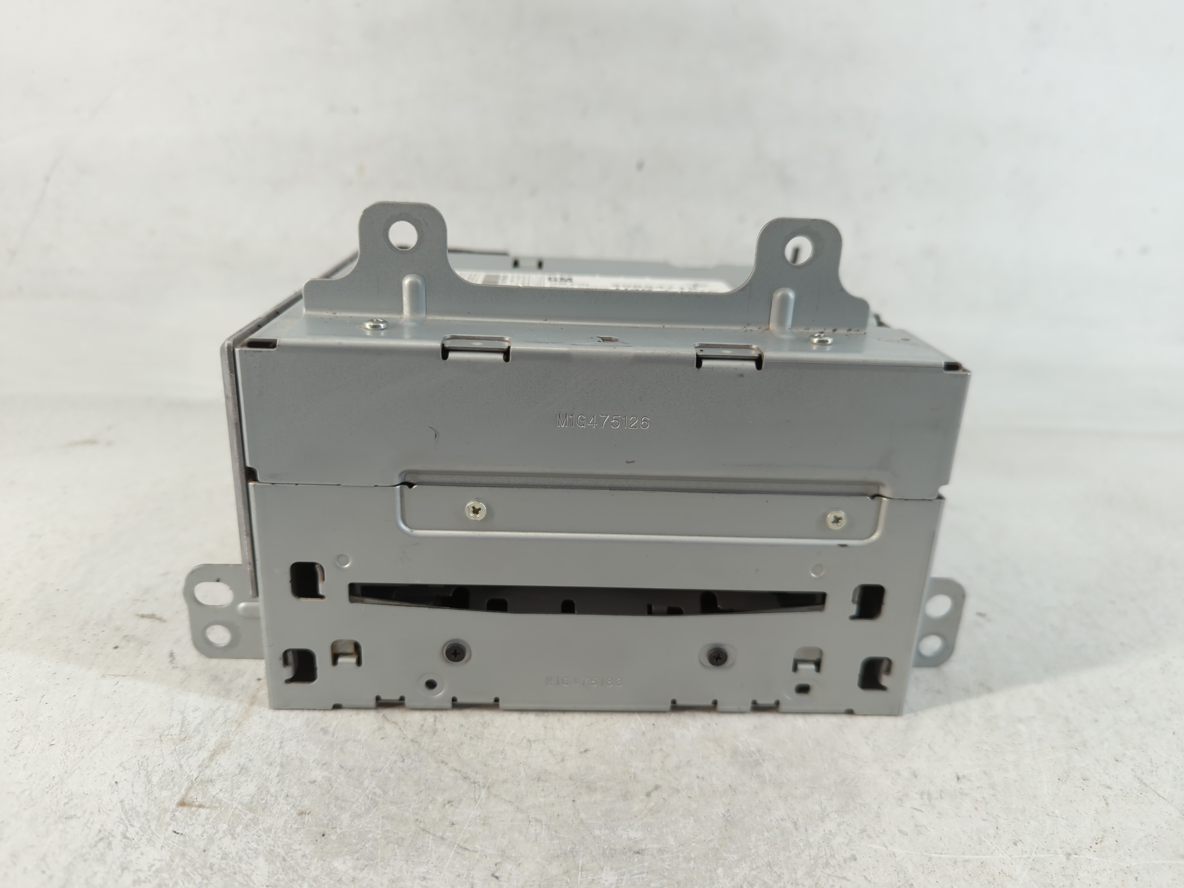 2010-2010 Buick Lacrosse Am Fm Cd Player Radio Receiver 761261 - Oemusedautoparts1.com