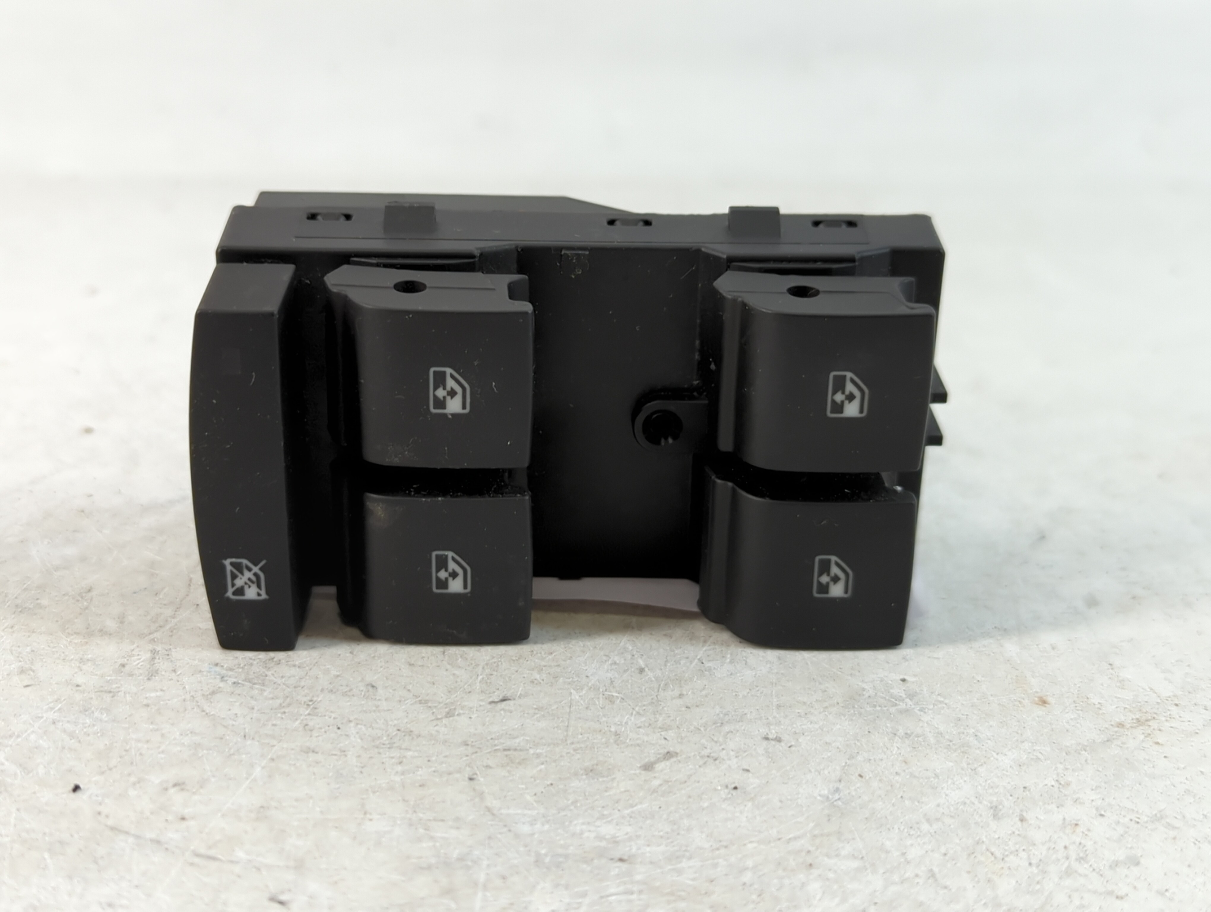 2010-2017 Chevrolet Equinox Driver Left Door Master Power Window Switch 761305 - Oemusedautoparts1.com