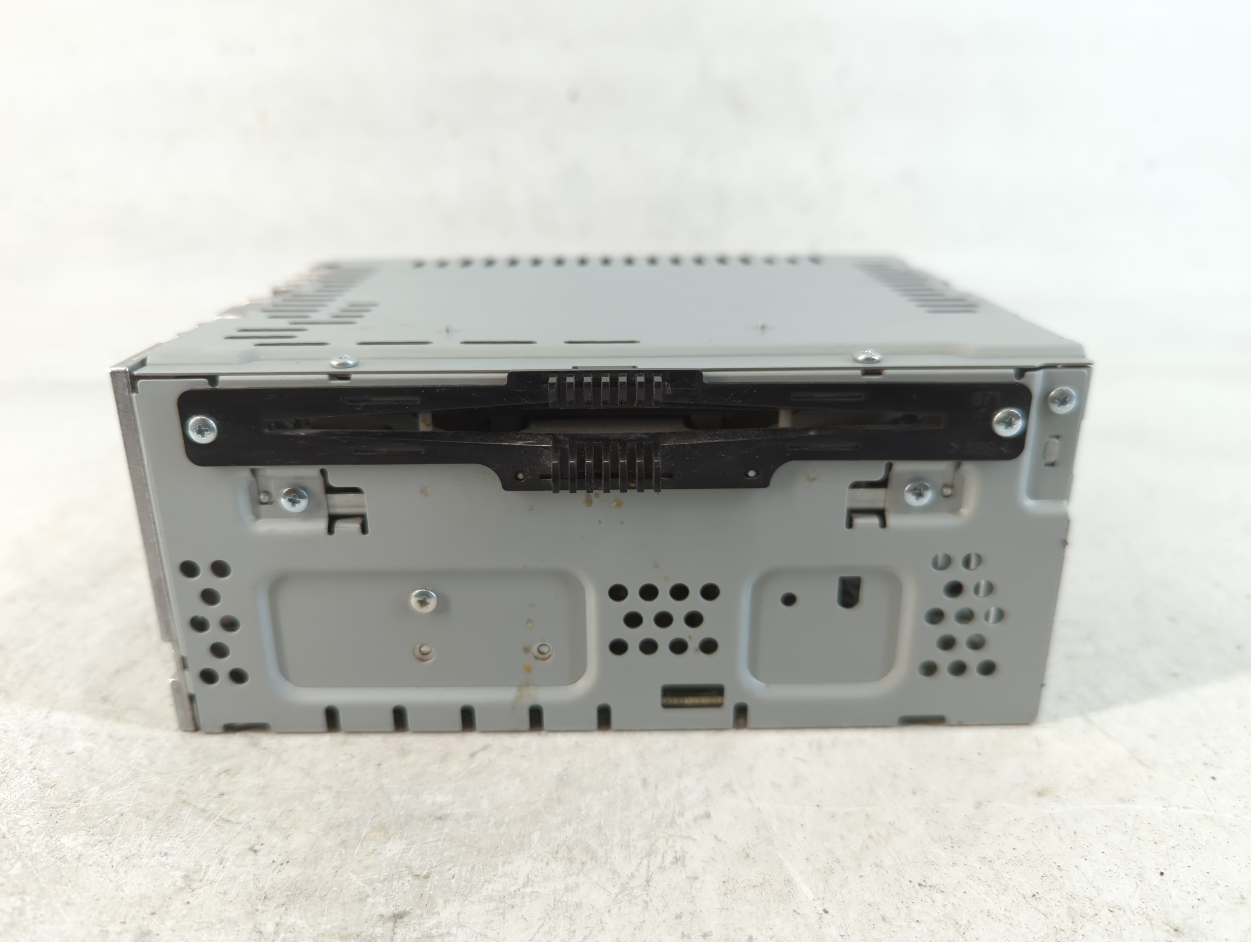 2017-2020 Ford Fusion Am Fm Cd Player Radio Receiver 761324 - Oemusedautoparts1.com