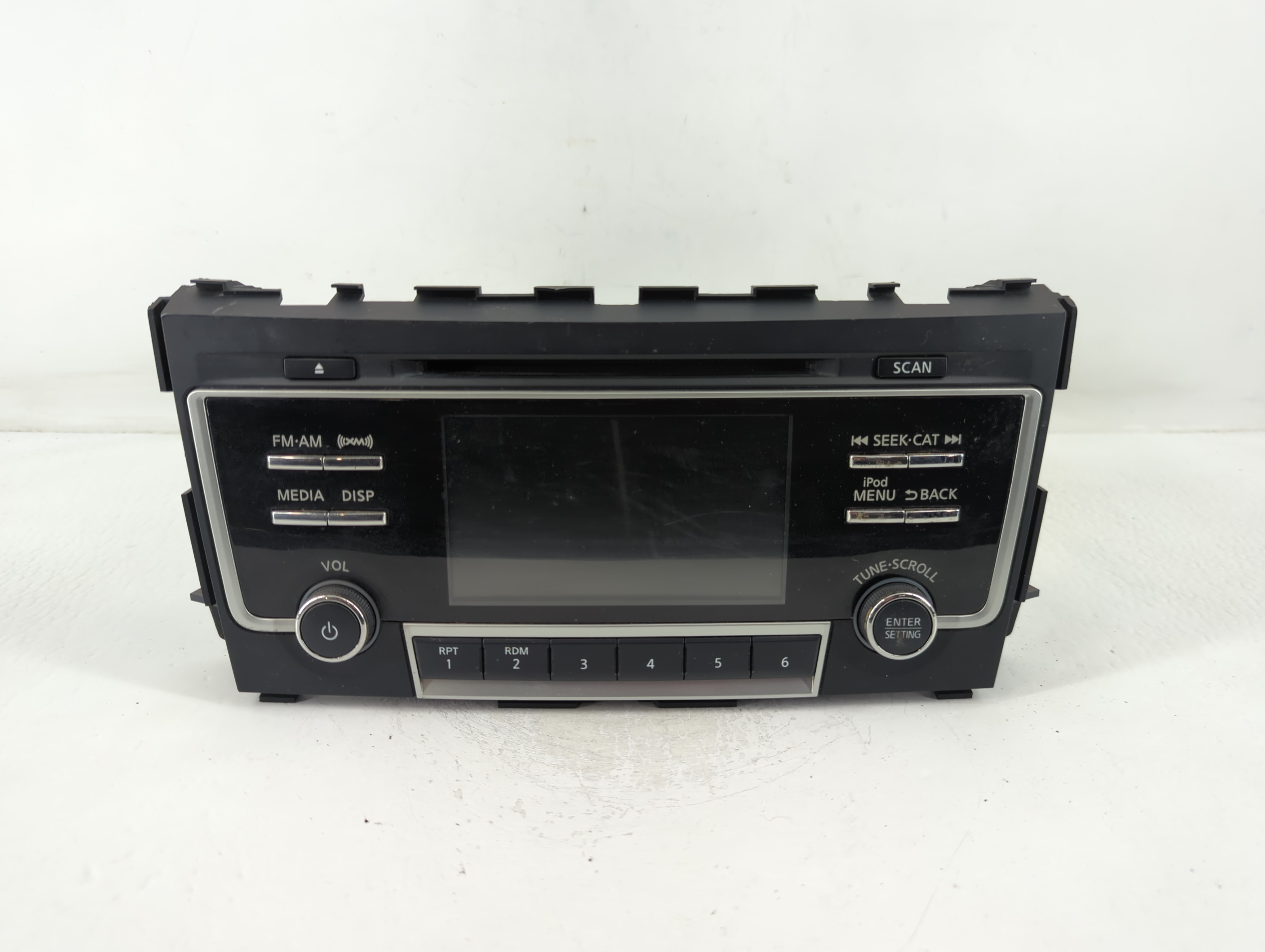 2018-2019 Nissan Sentra Am Fm Cd Player Radio Receiver 761340 - Oemusedautoparts1.com