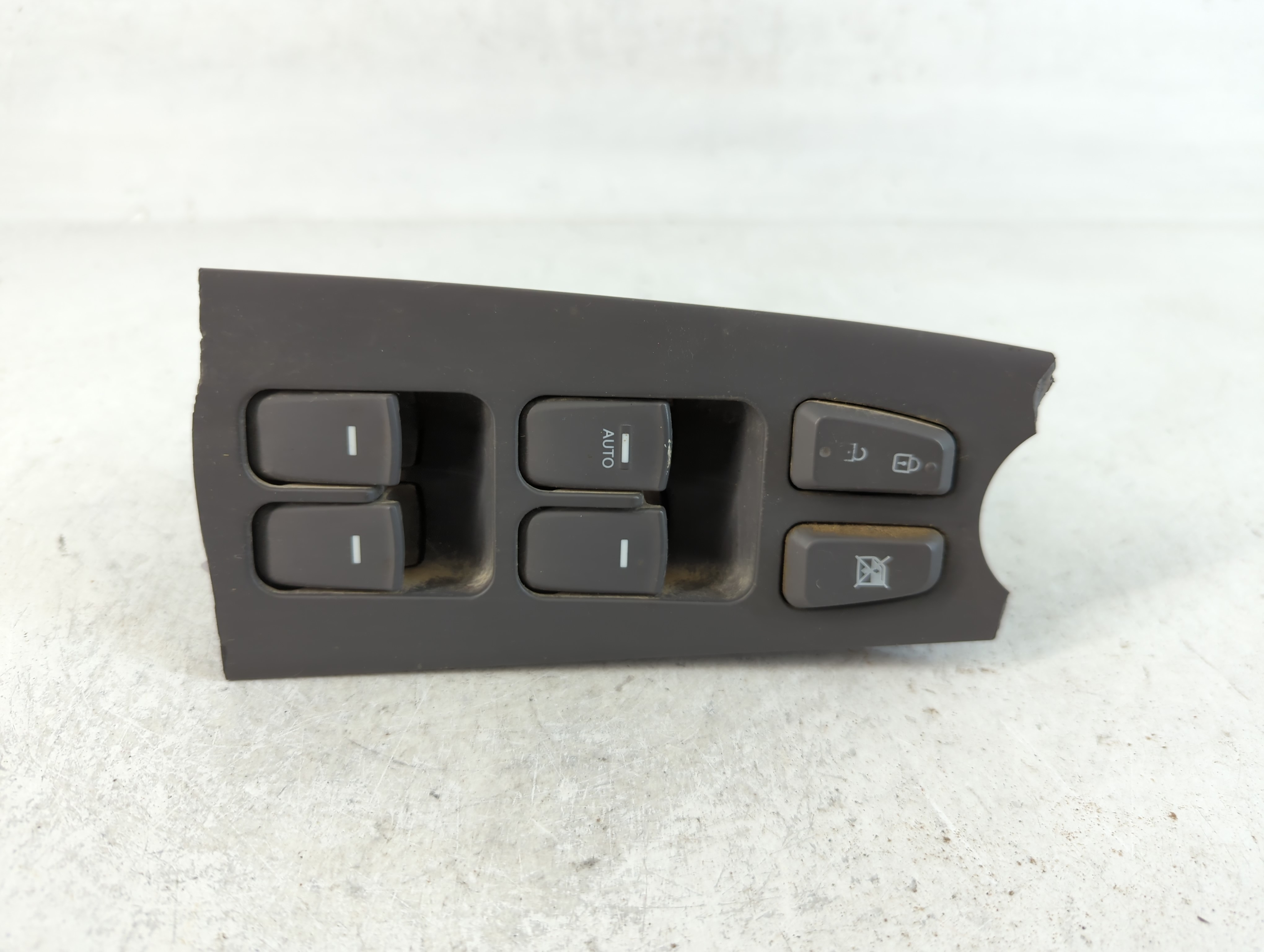 2011-2015 Hyundai Sonata Driver Left Door Master Power Window Switch 761357 - Oemusedautoparts1.com