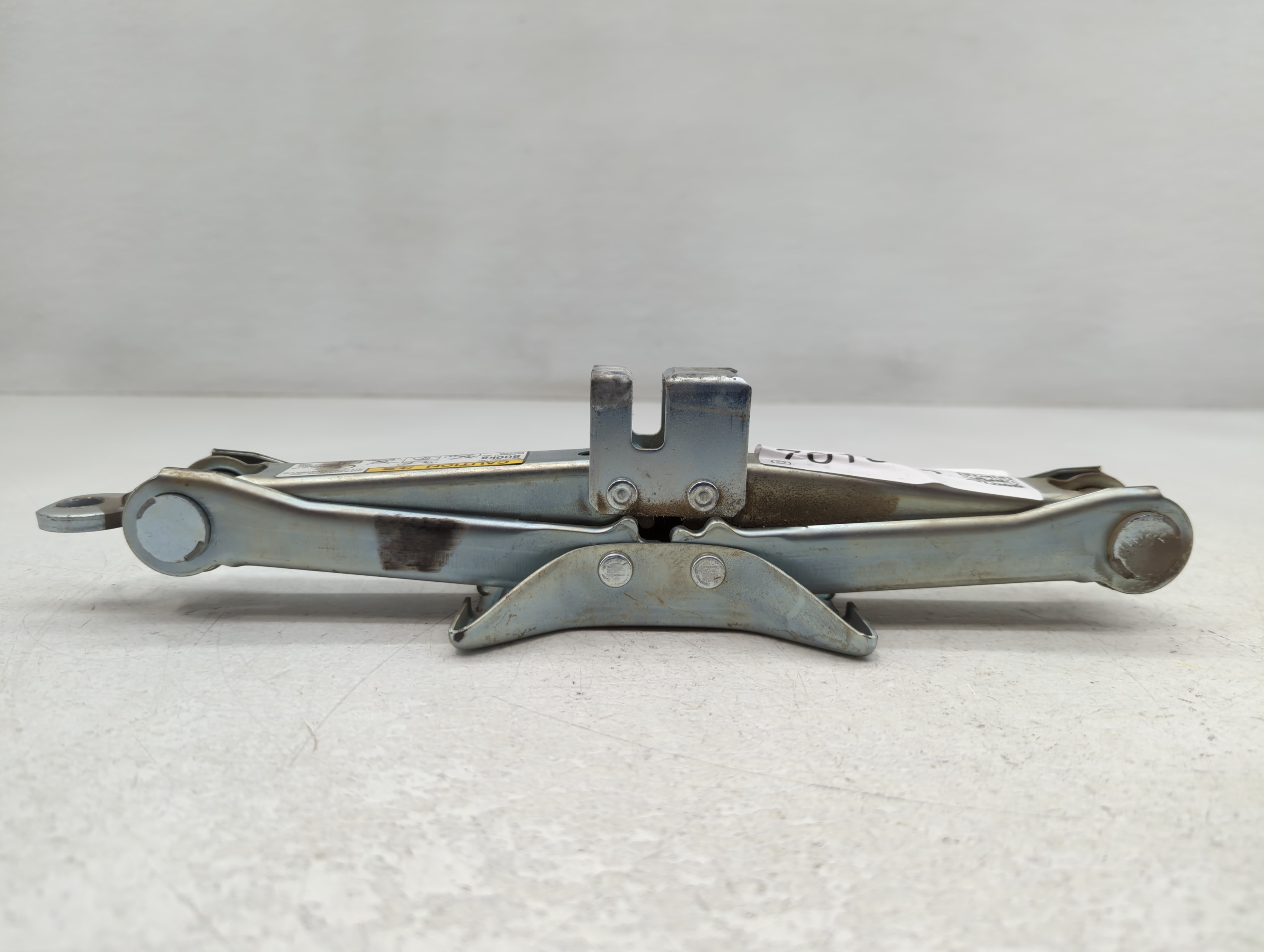 Picture of 2016 Subaru Brz Spare Scissor Car Jack 761392